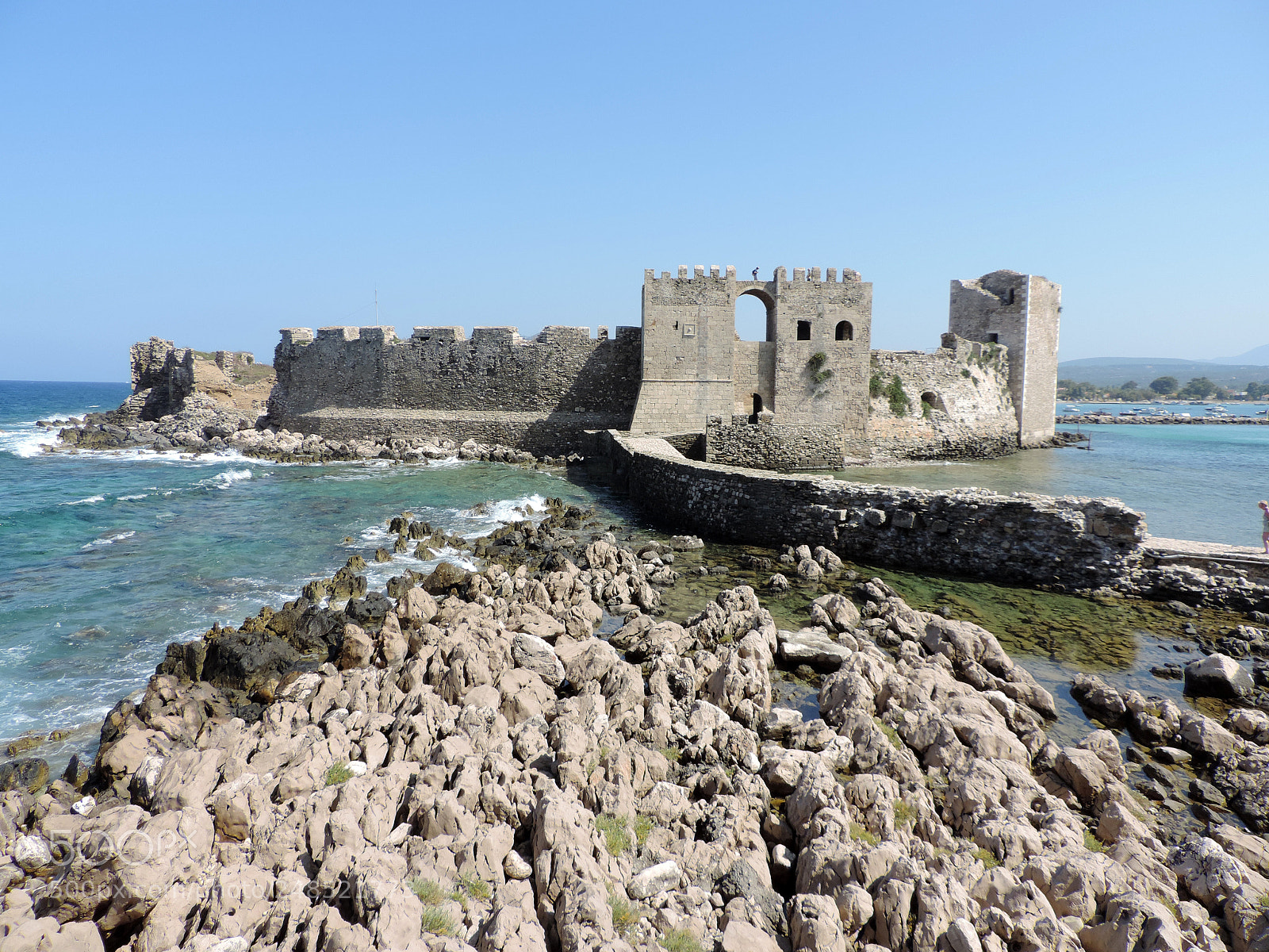 Nikon Coolpix P520 sample photo. Methoni's castle photography