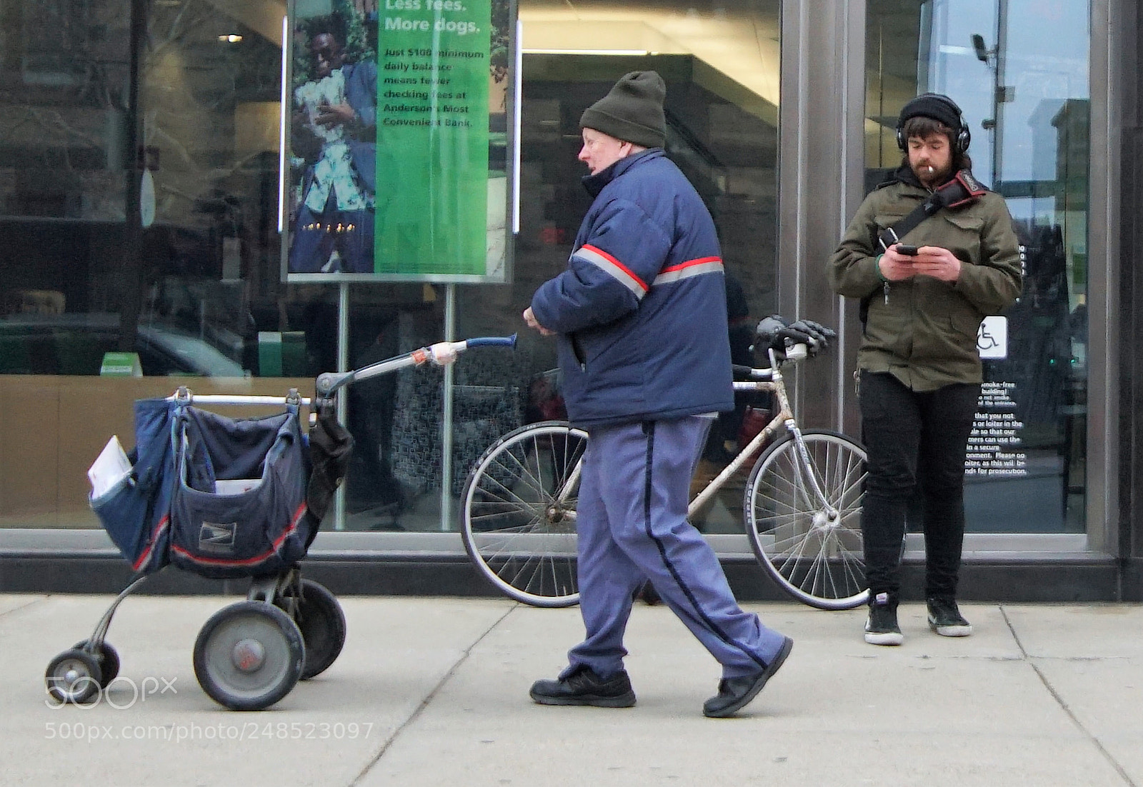 Sony a6500 sample photo. A few lives going photography