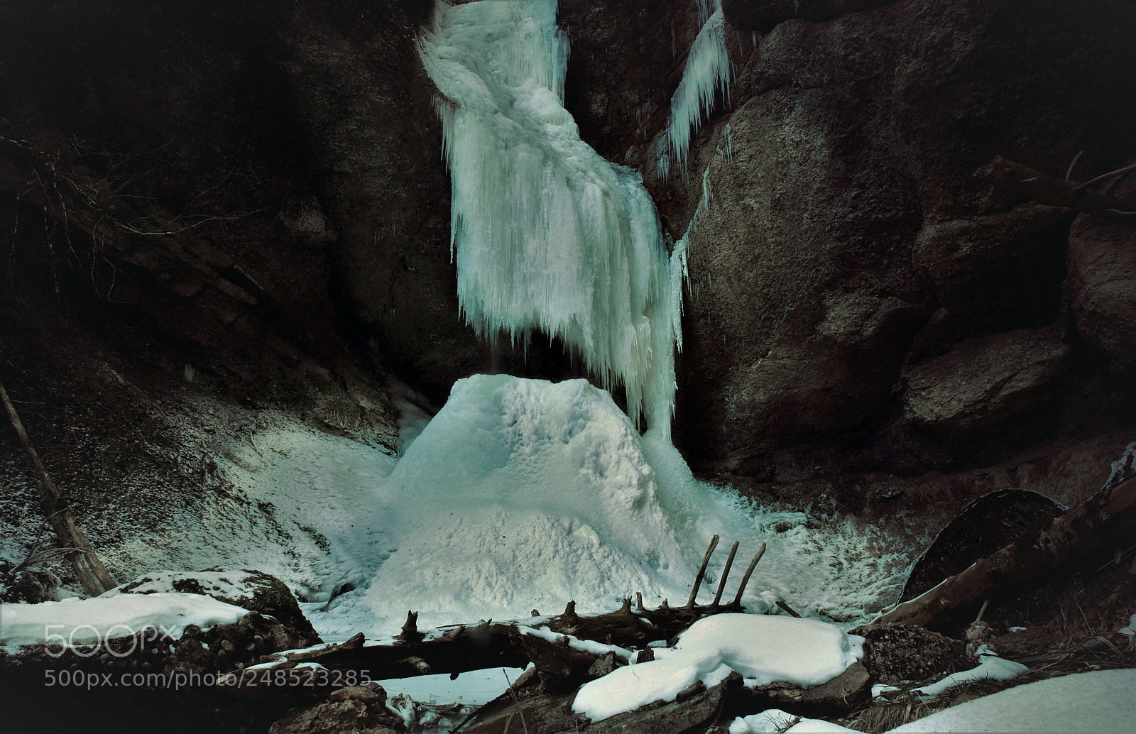 Canon EOS 6D Mark II sample photo. Waterfall photography