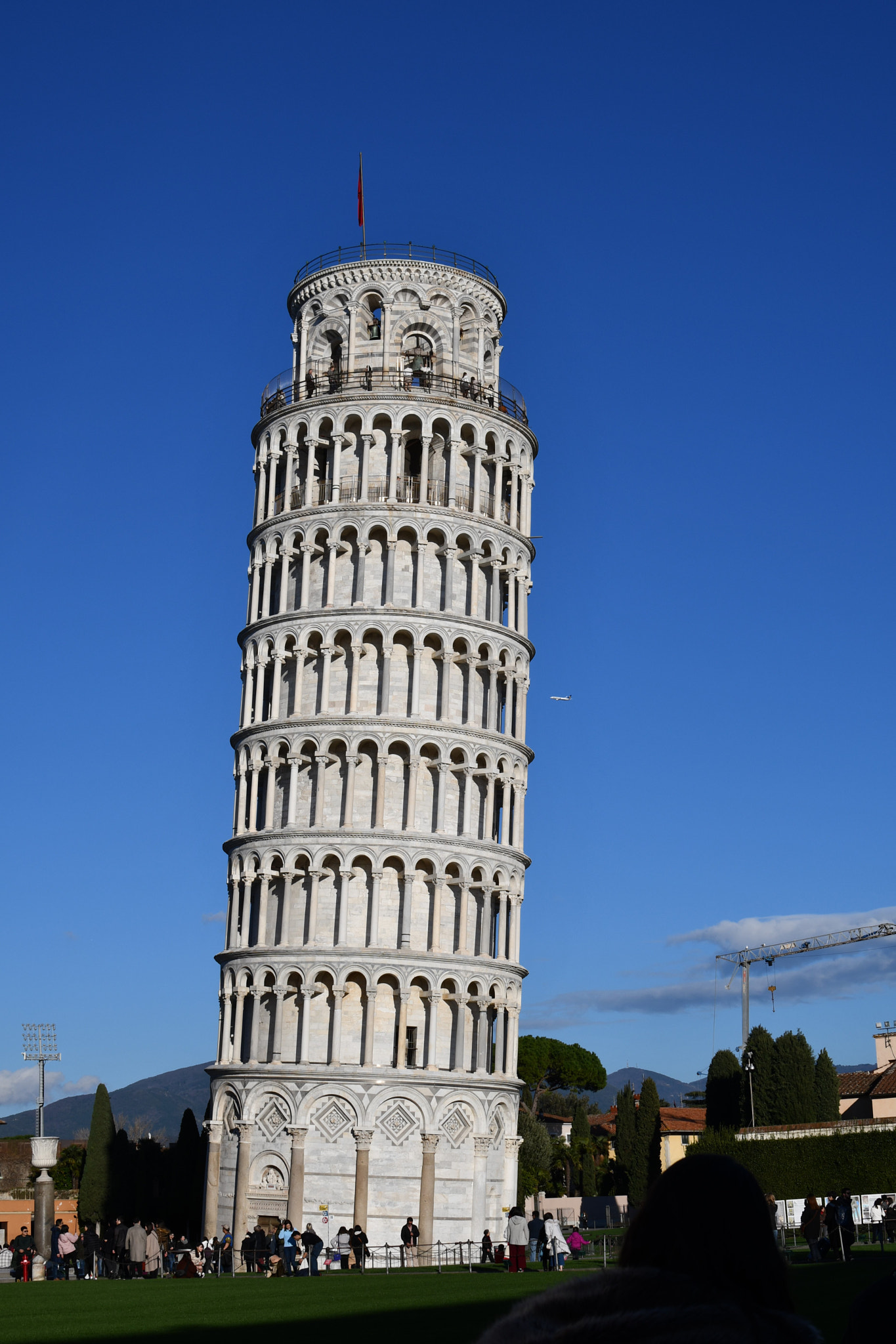 Nikon D7500 + Nikon AF-S DX Nikkor 35mm F1.8G sample photo. Whats common between pisa tower and aeroplane? photography