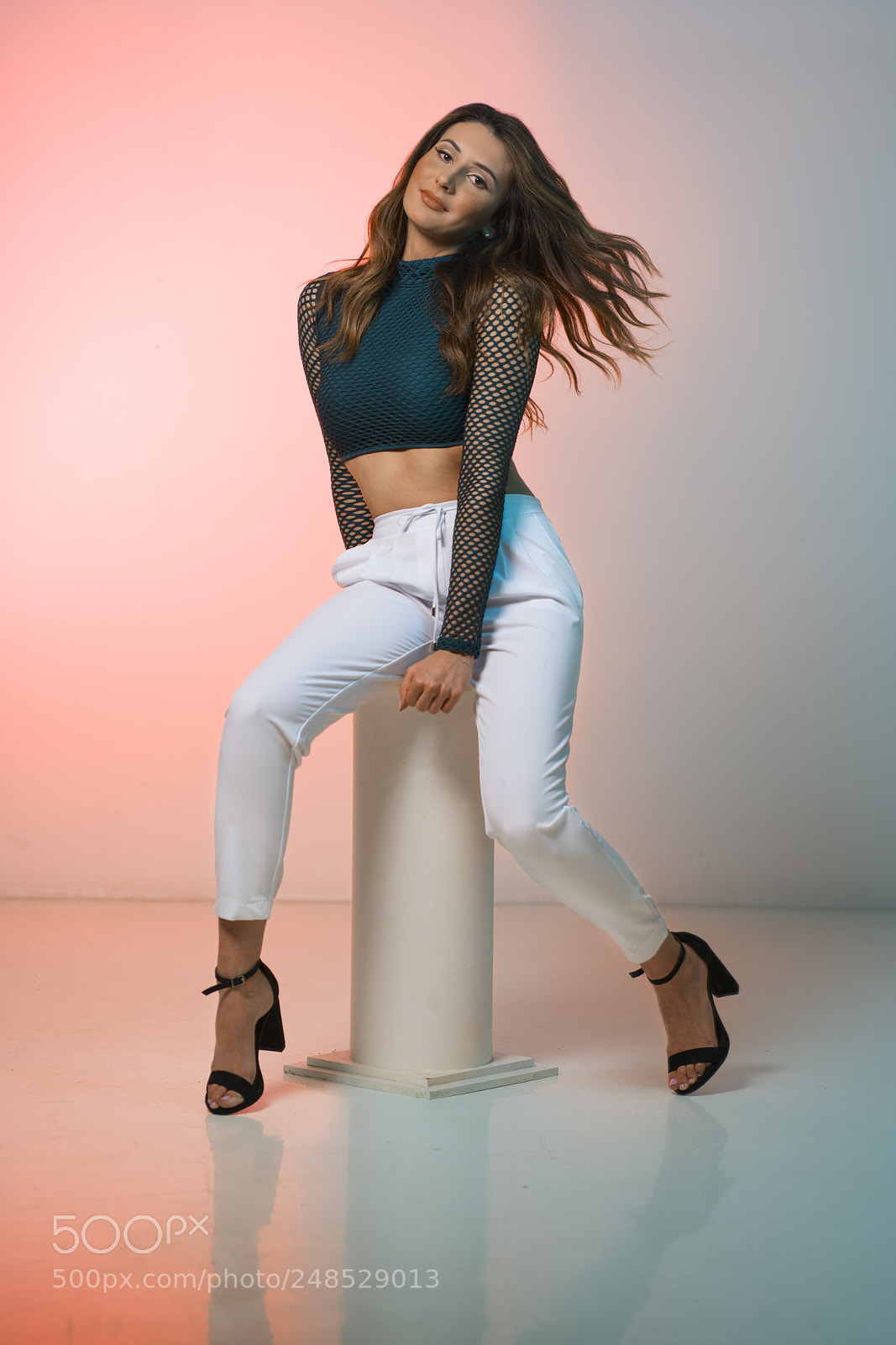Sony a7R II sample photo. Spring fashion photography