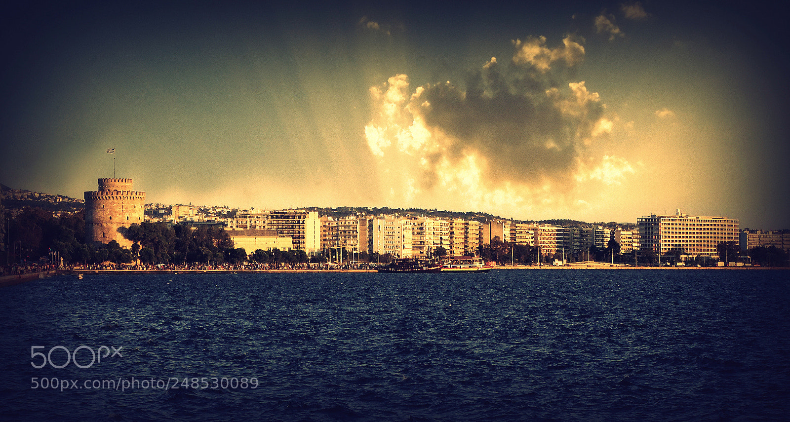 Sony Cyber-shot DSC-W610 sample photo. Thessaloniki leukos pirgos photography