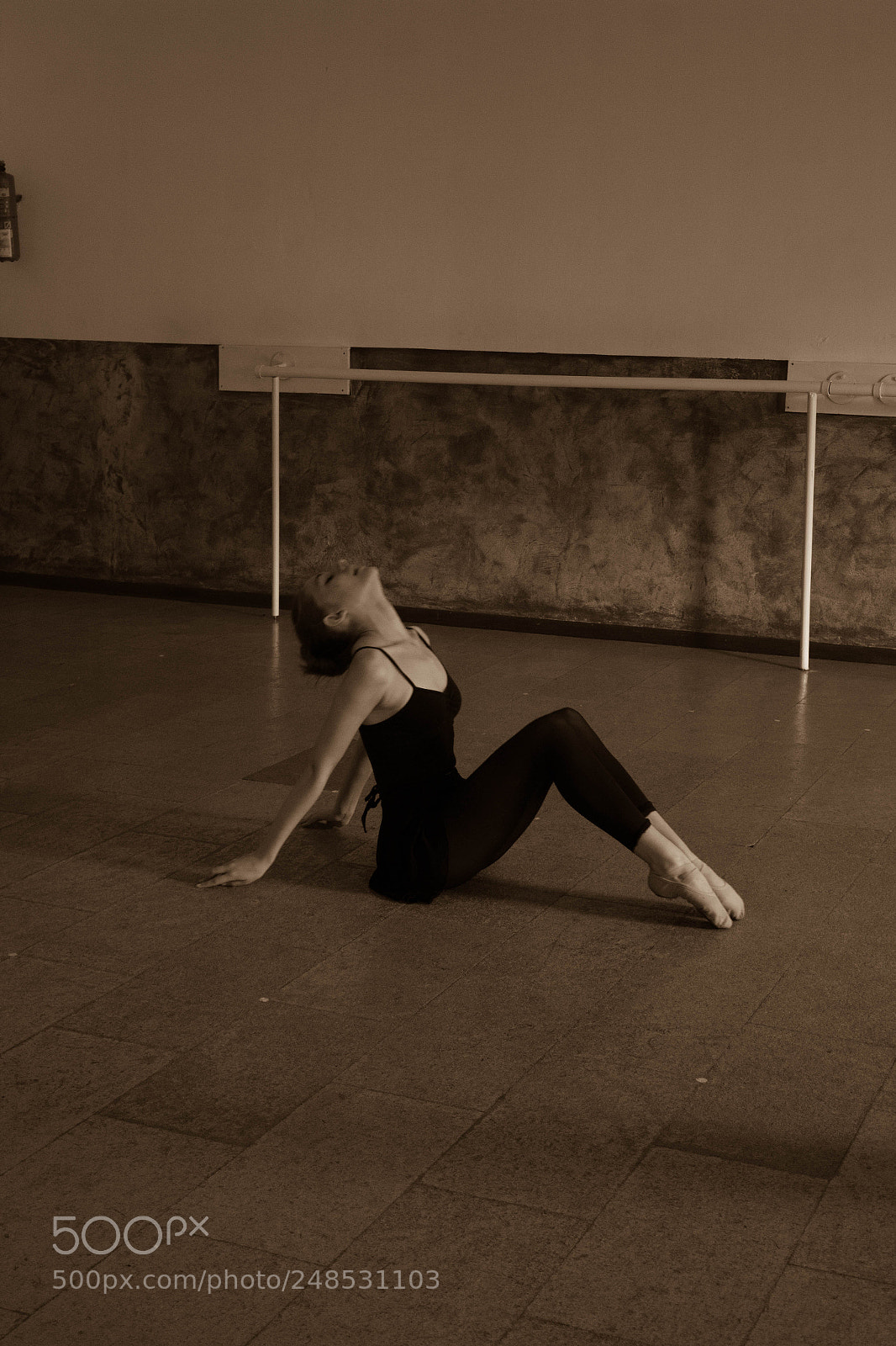Canon EOS 1200D (EOS Rebel T5 / EOS Kiss X70 / EOS Hi) sample photo. Ballerina photography