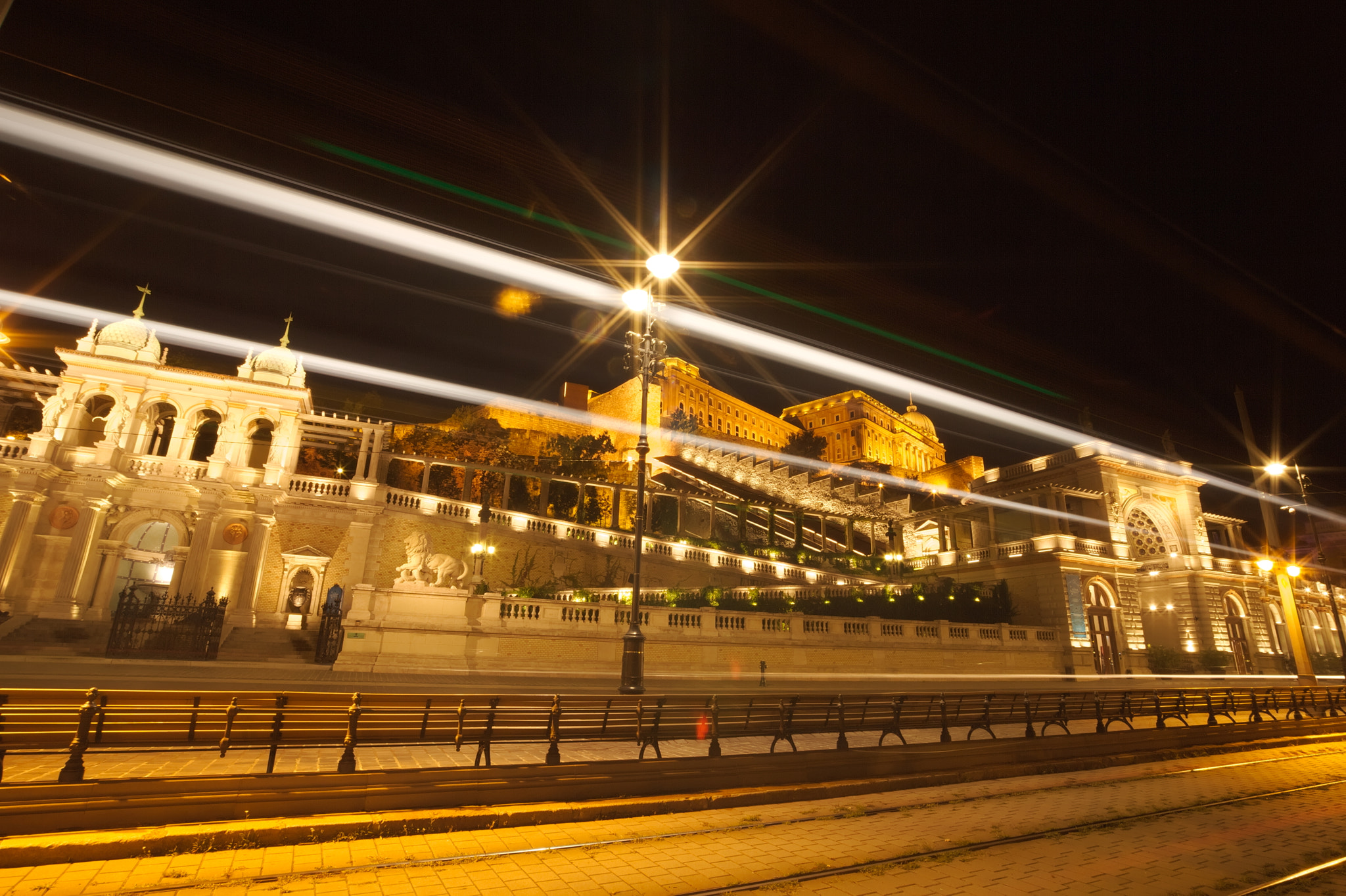 Sigma 17-35mm f/2.8-4 EX DG Aspherical HSM sample photo. Buda castle photography