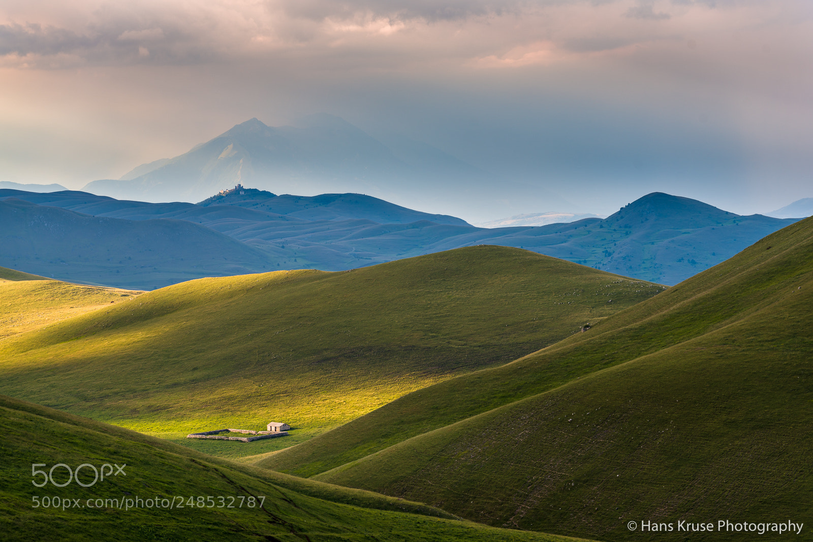 Nikon D810 sample photo. Campo imperatore in morning photography
