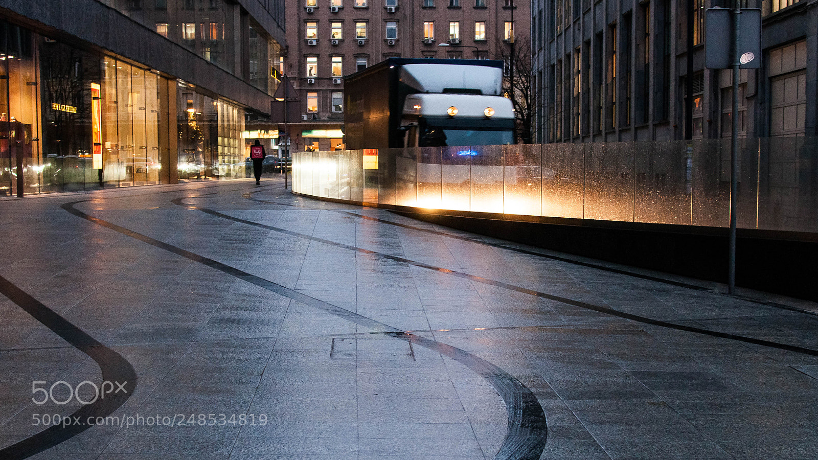 Nikon D5000 sample photo. The workday direction. photography