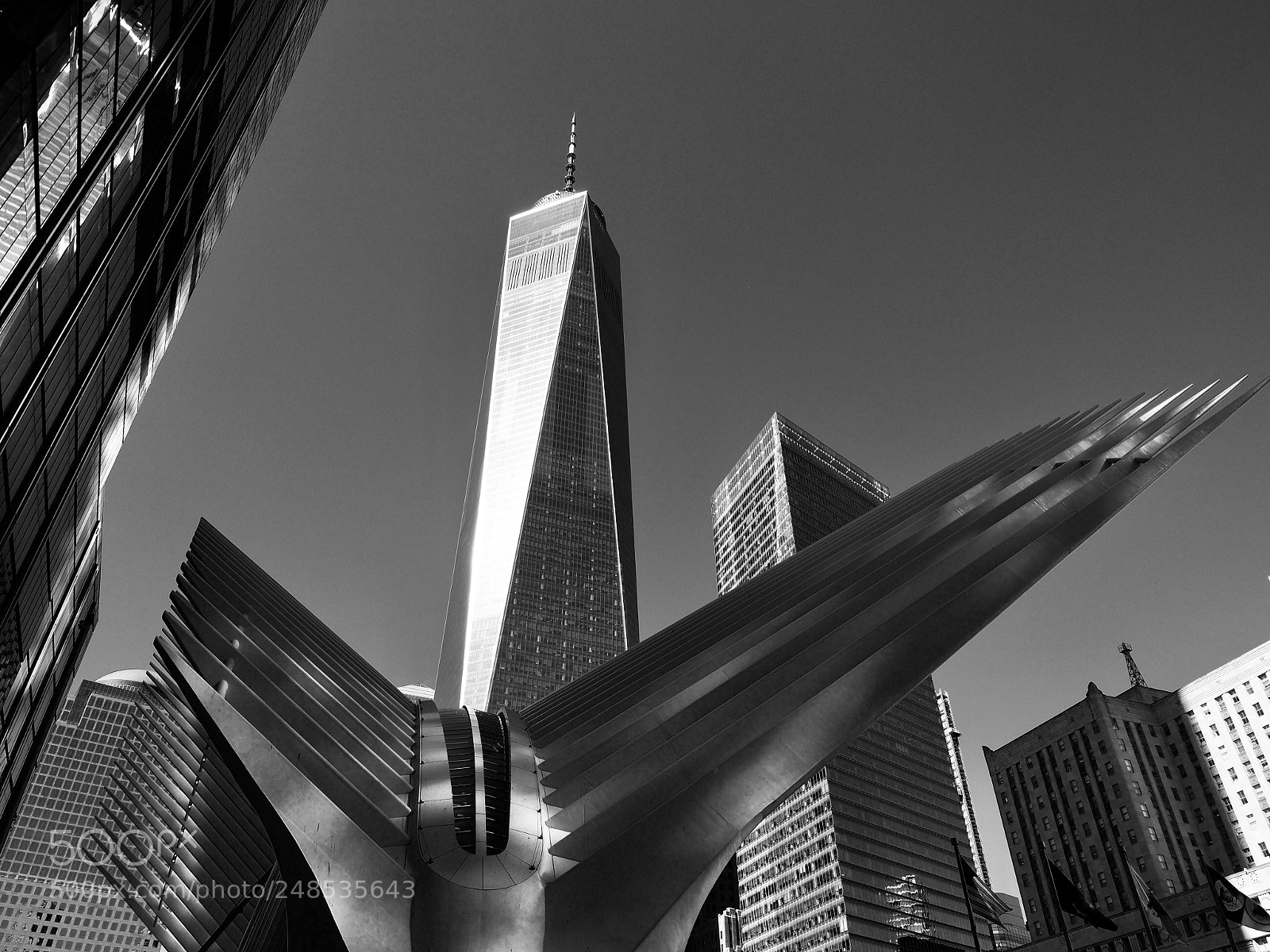 Olympus OM-D E-M1 Mark II sample photo. Oculus and liberty tower  photography