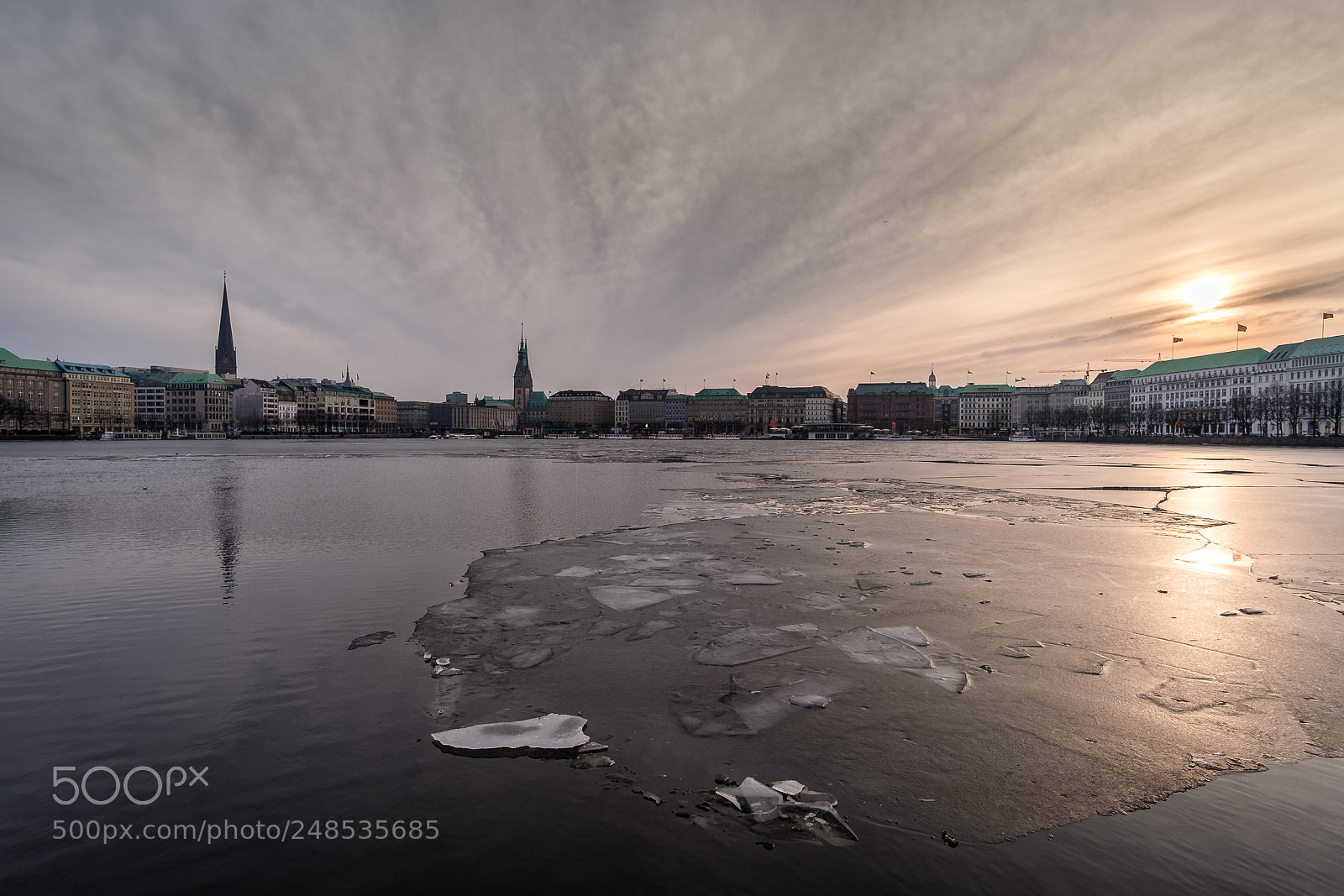 Fujifilm X-T20 sample photo. Hamburg binnenalster photography