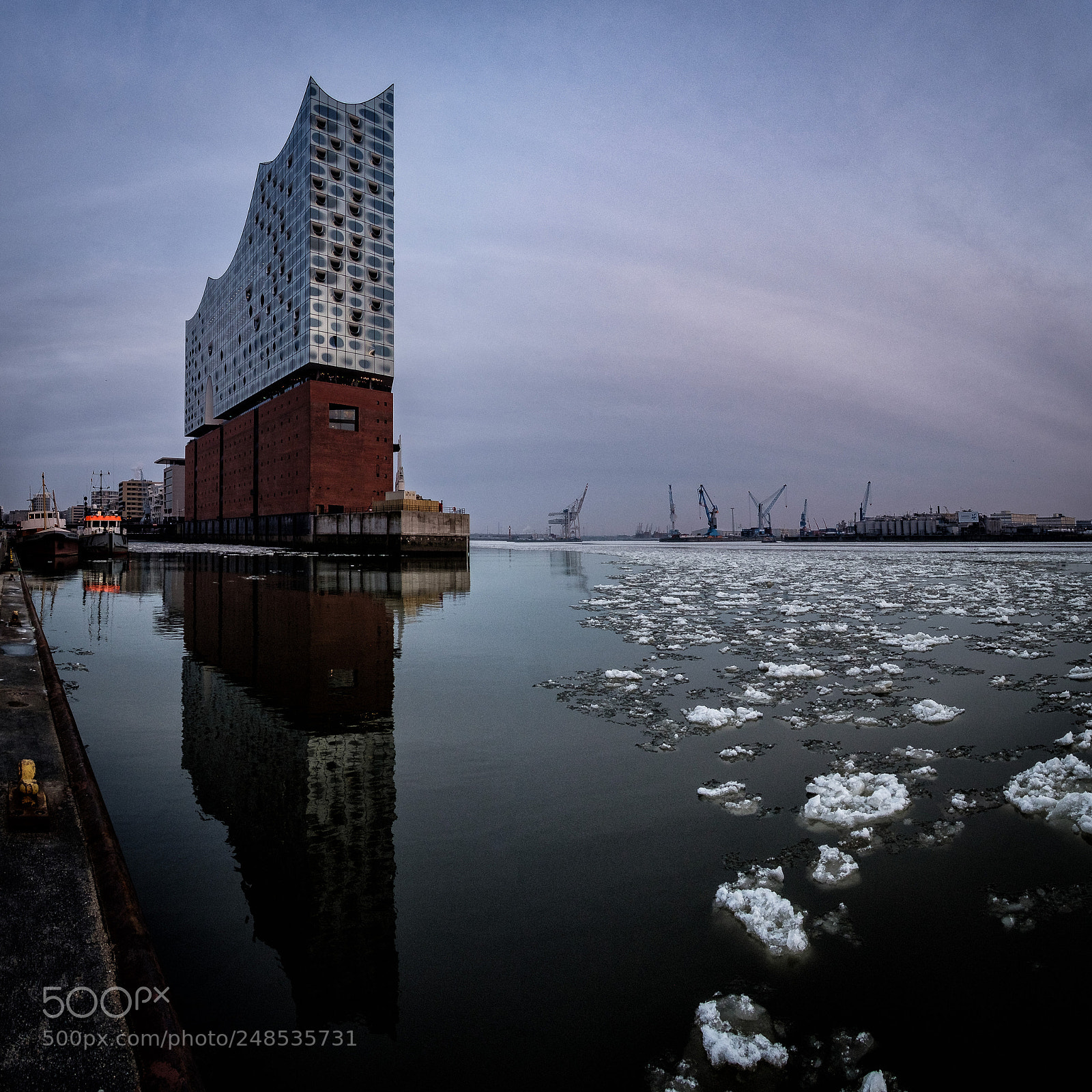 Fujifilm X-T20 sample photo. Hamburg elbphilharmonie photography