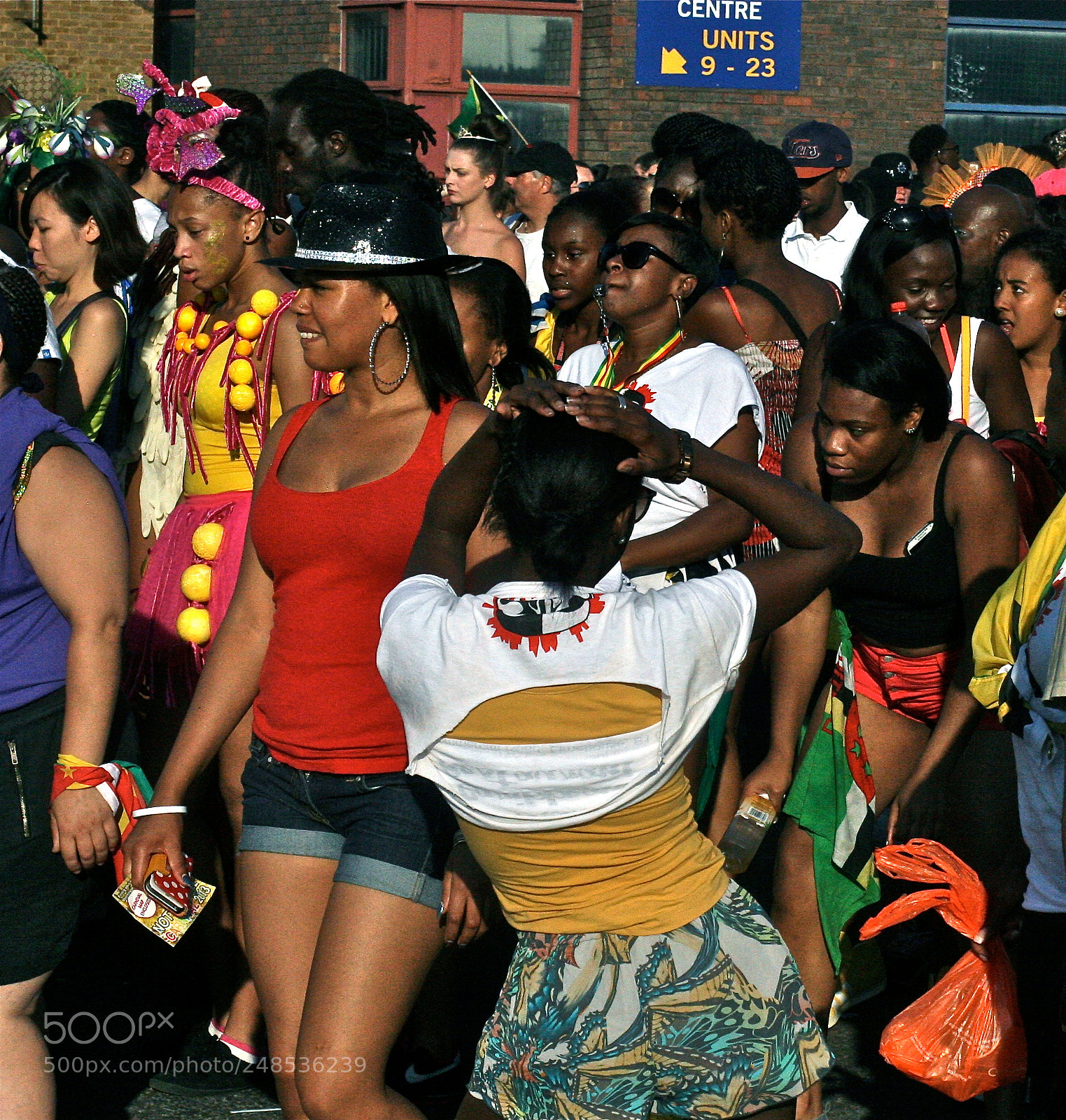 Canon EOS 30D sample photo. Still dancing photography