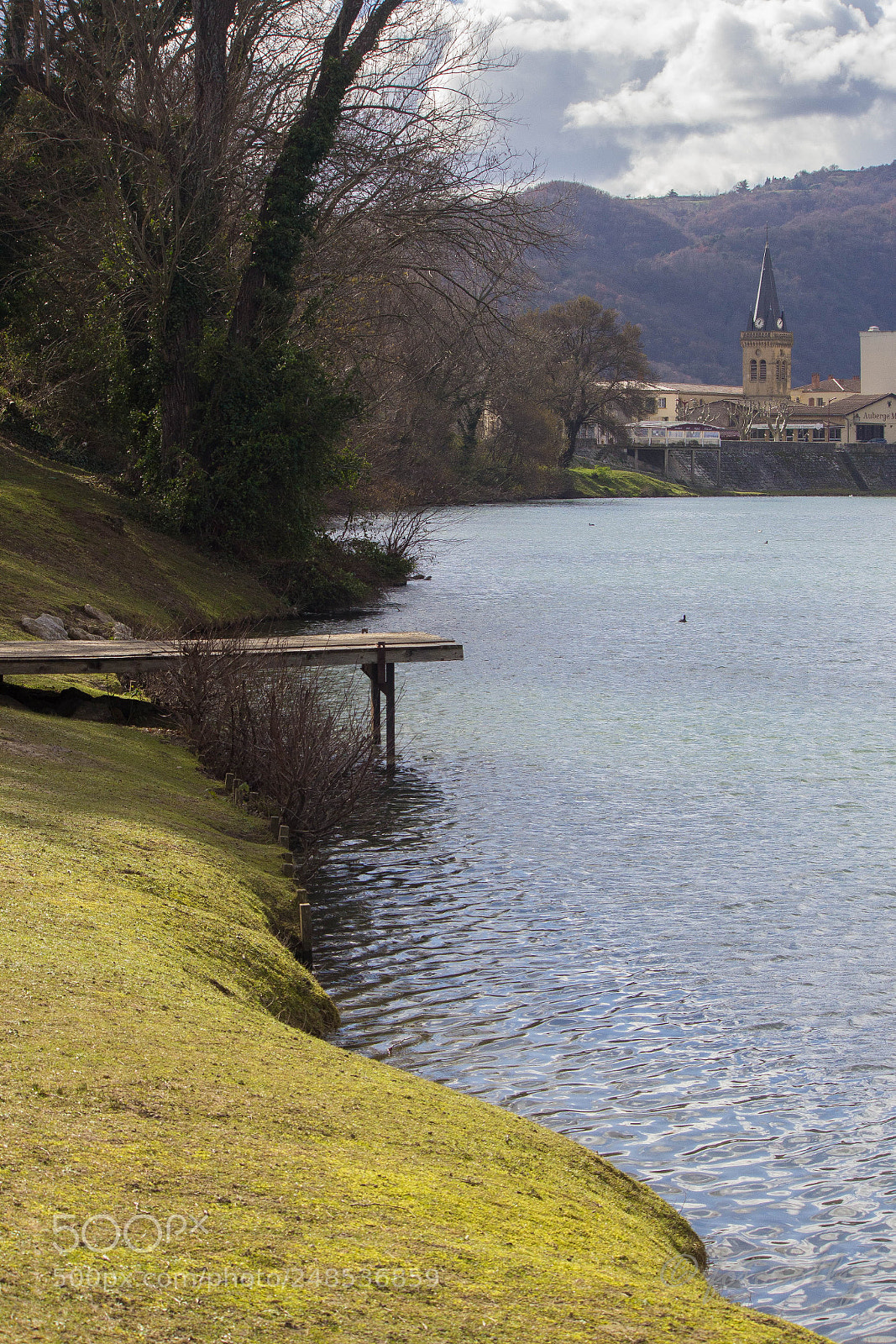 Canon EOS 600D (Rebel EOS T3i / EOS Kiss X5) sample photo. Lakeside photography