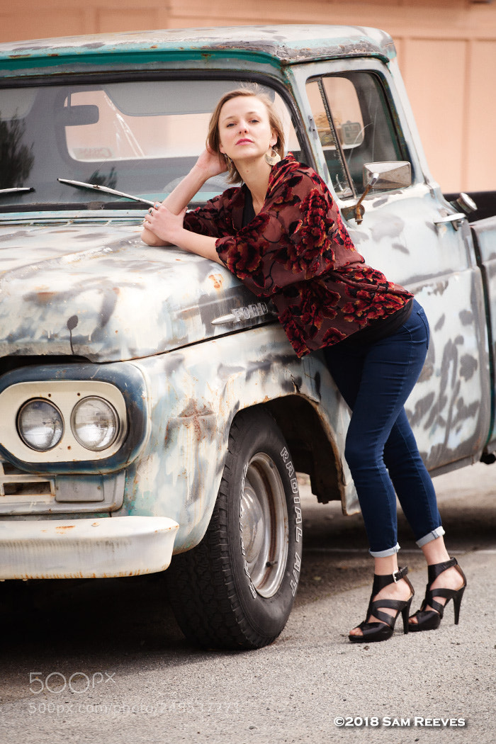 Canon EOS 5D sample photo. Street fashion photography