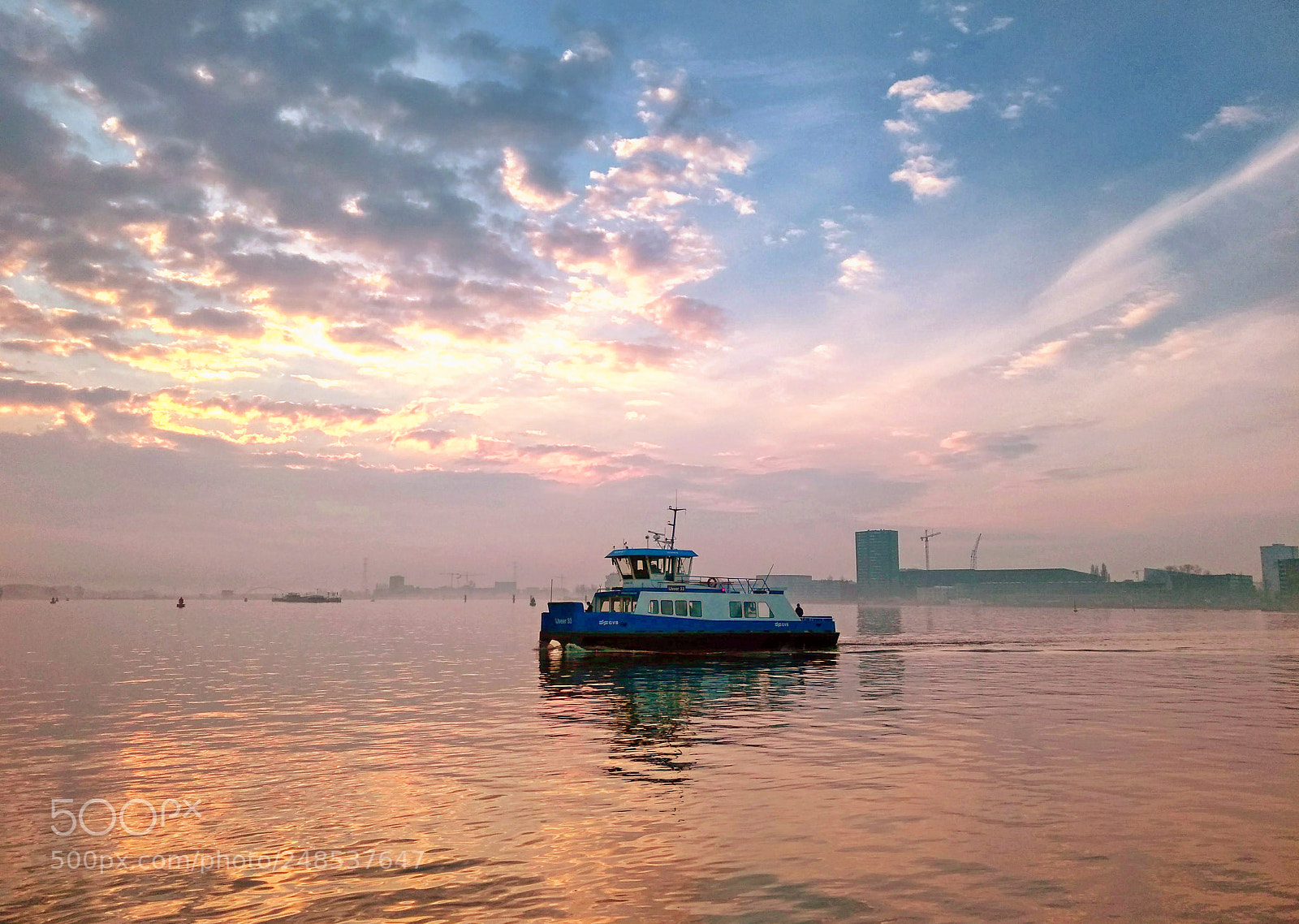 Motorola Moto G (5th Gen) sample photo. Eastern ferry in the photography