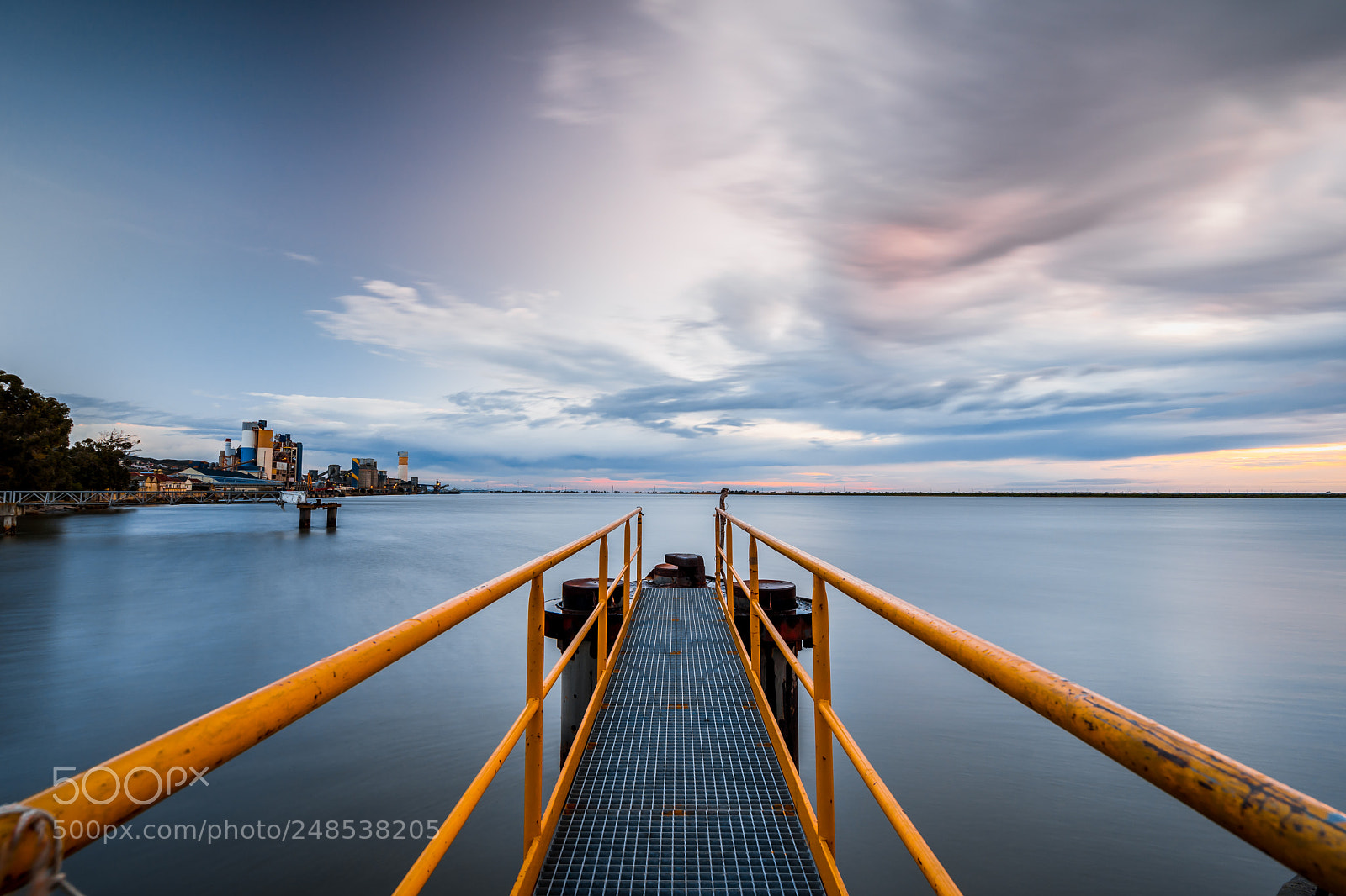 Sony a7 II sample photo. Yellow pier photography