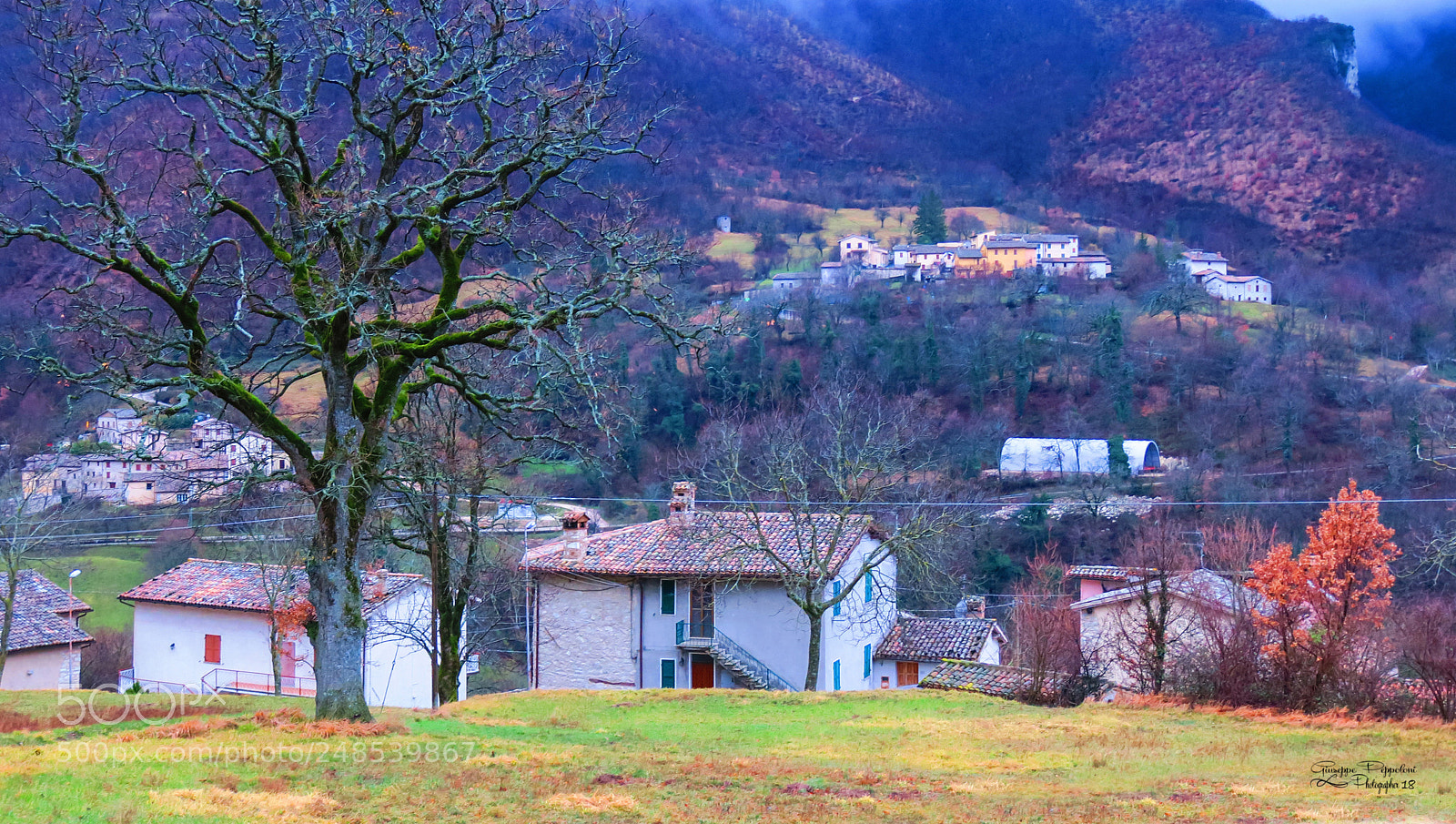 Canon PowerShot G3 X sample photo. Borgo (mc) photography