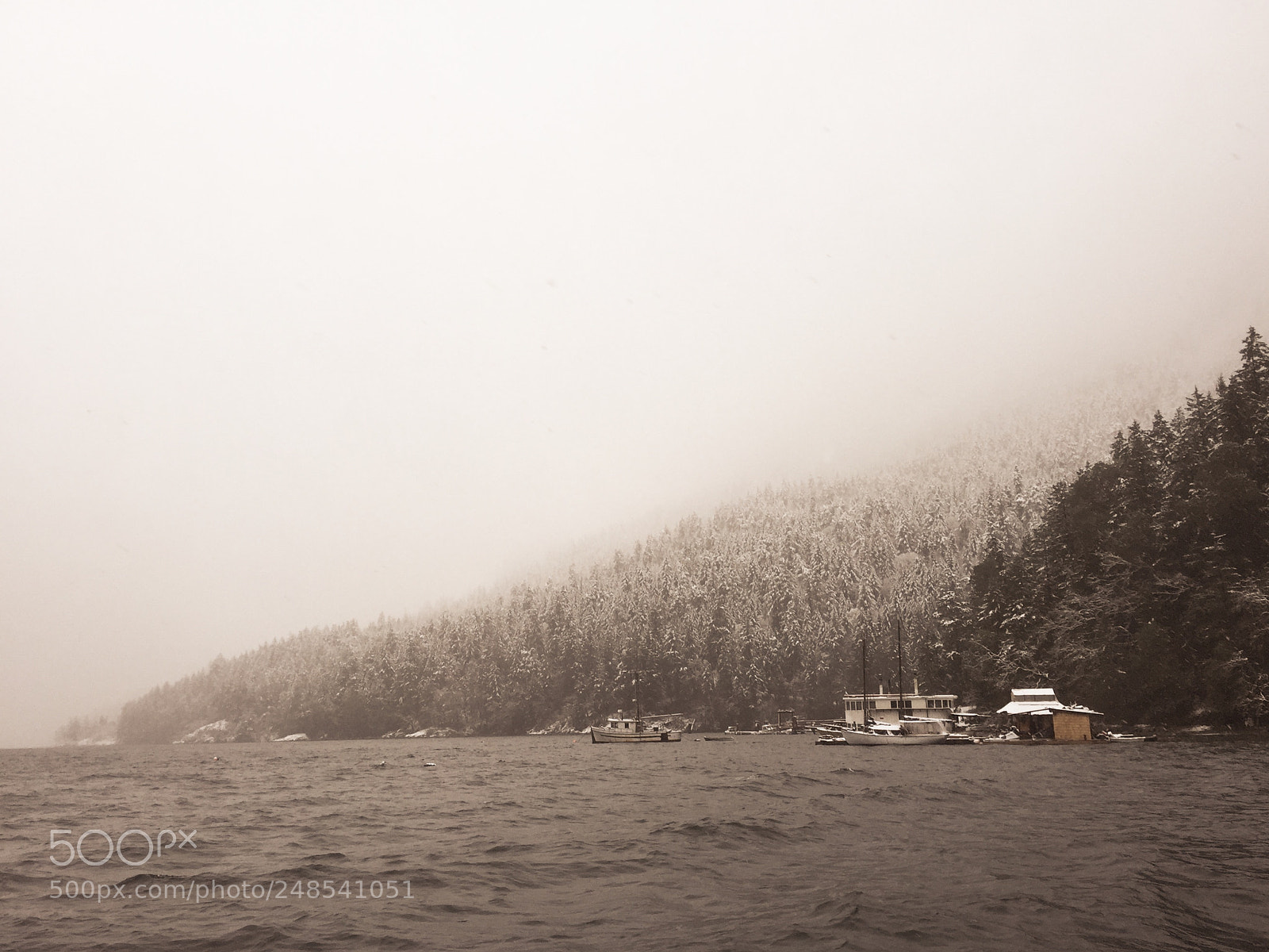 Apple iPhone 6 sample photo. Winter on the ocean photography