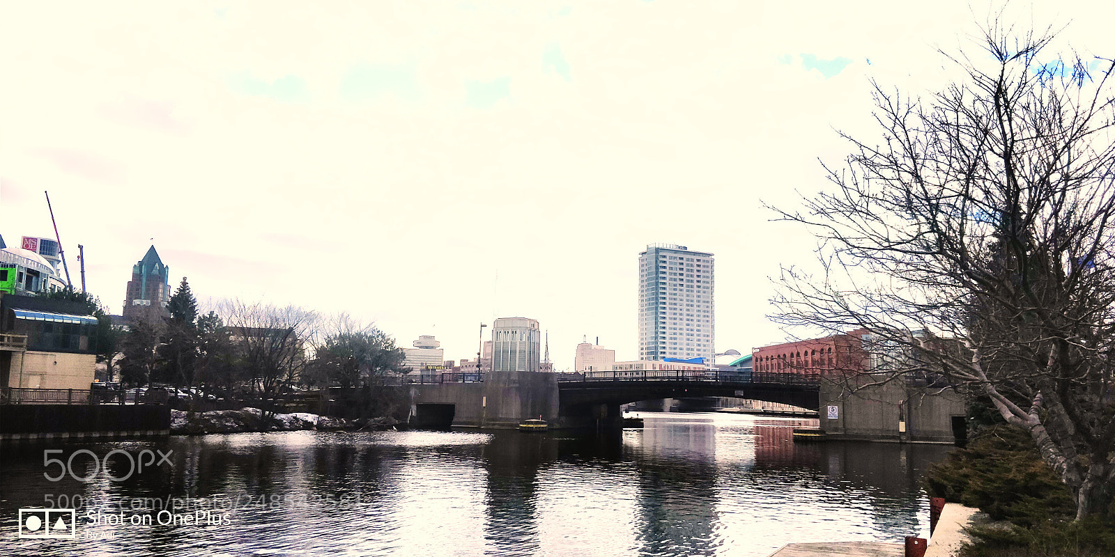 OnePlus 5T sample photo. Waterfront milwauke photography