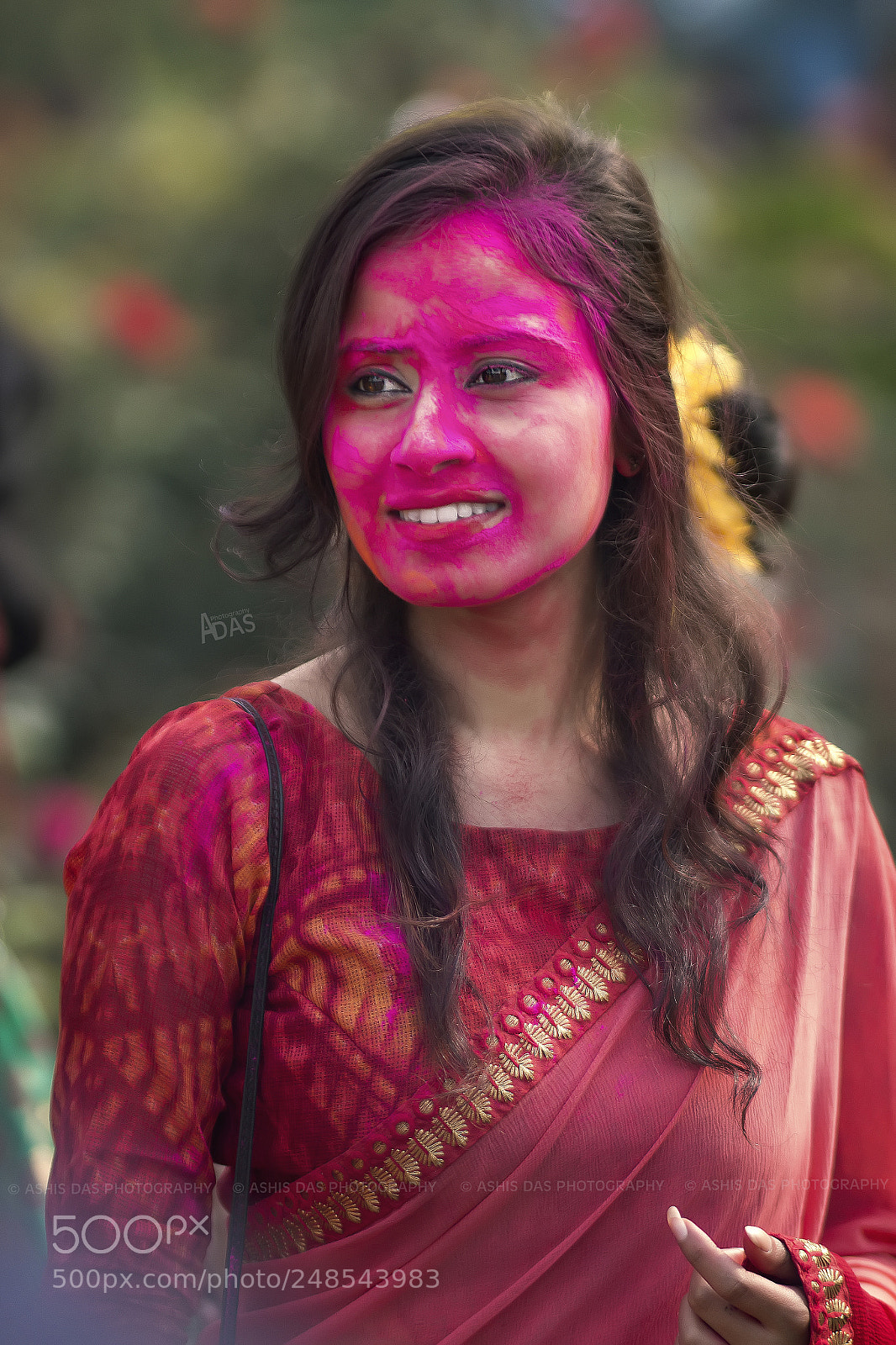 Canon EOS 700D (EOS Rebel T5i / EOS Kiss X7i) sample photo. The bong lady in photography
