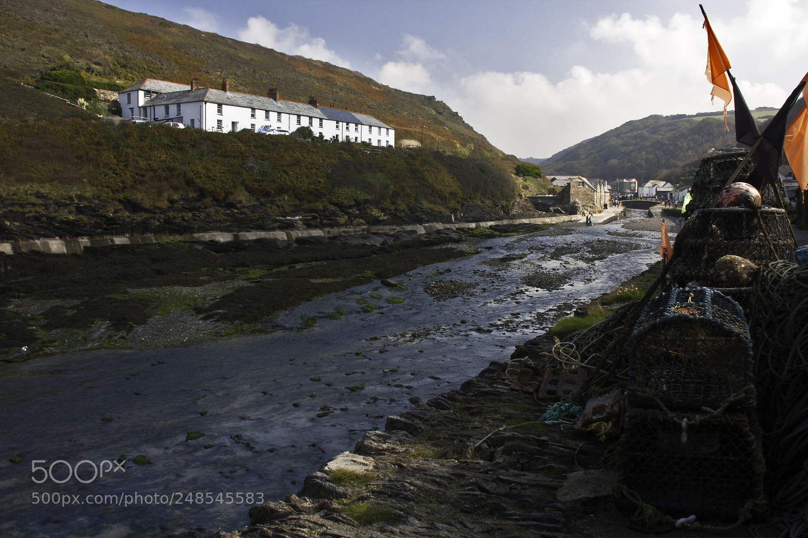 Canon EOS 40D sample photo. Boscastle crab pots photography
