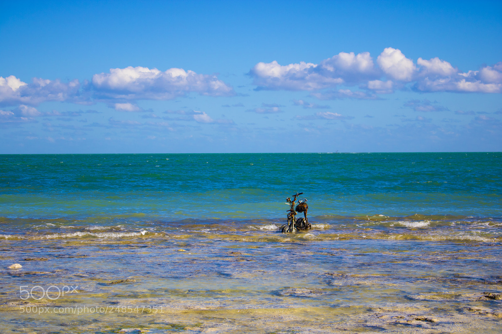 Canon EOS 750D (EOS Rebel T6i / EOS Kiss X8i) sample photo. Drift away photography