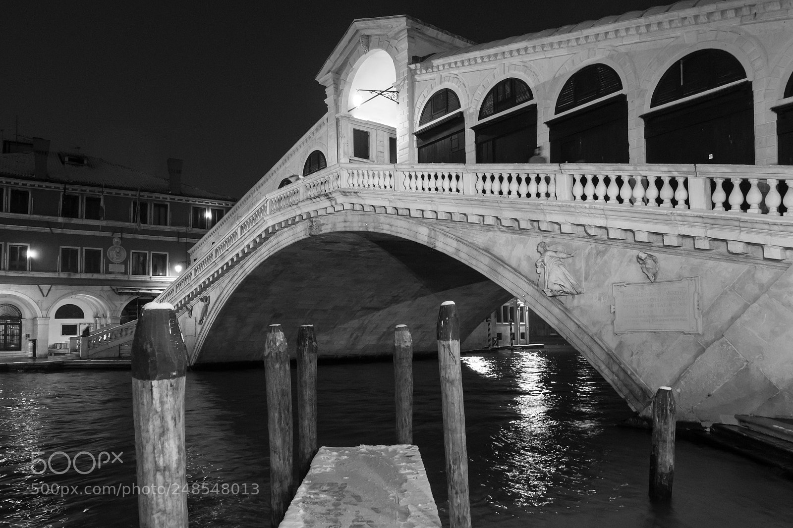 Olympus OM-D E-M10 II sample photo. Ponte di rialto photography