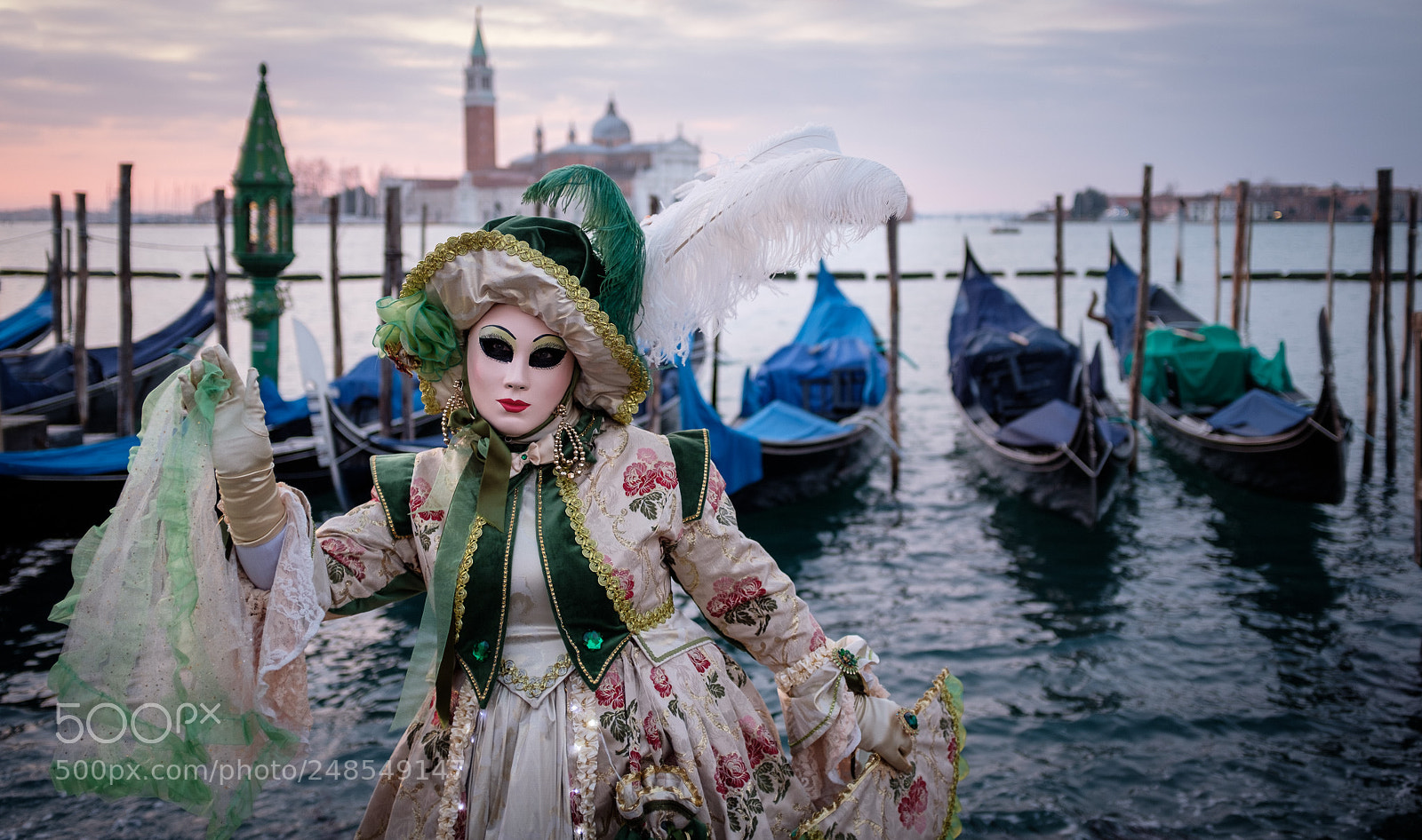 Fujifilm X100F sample photo. Venice carnival xviii photography