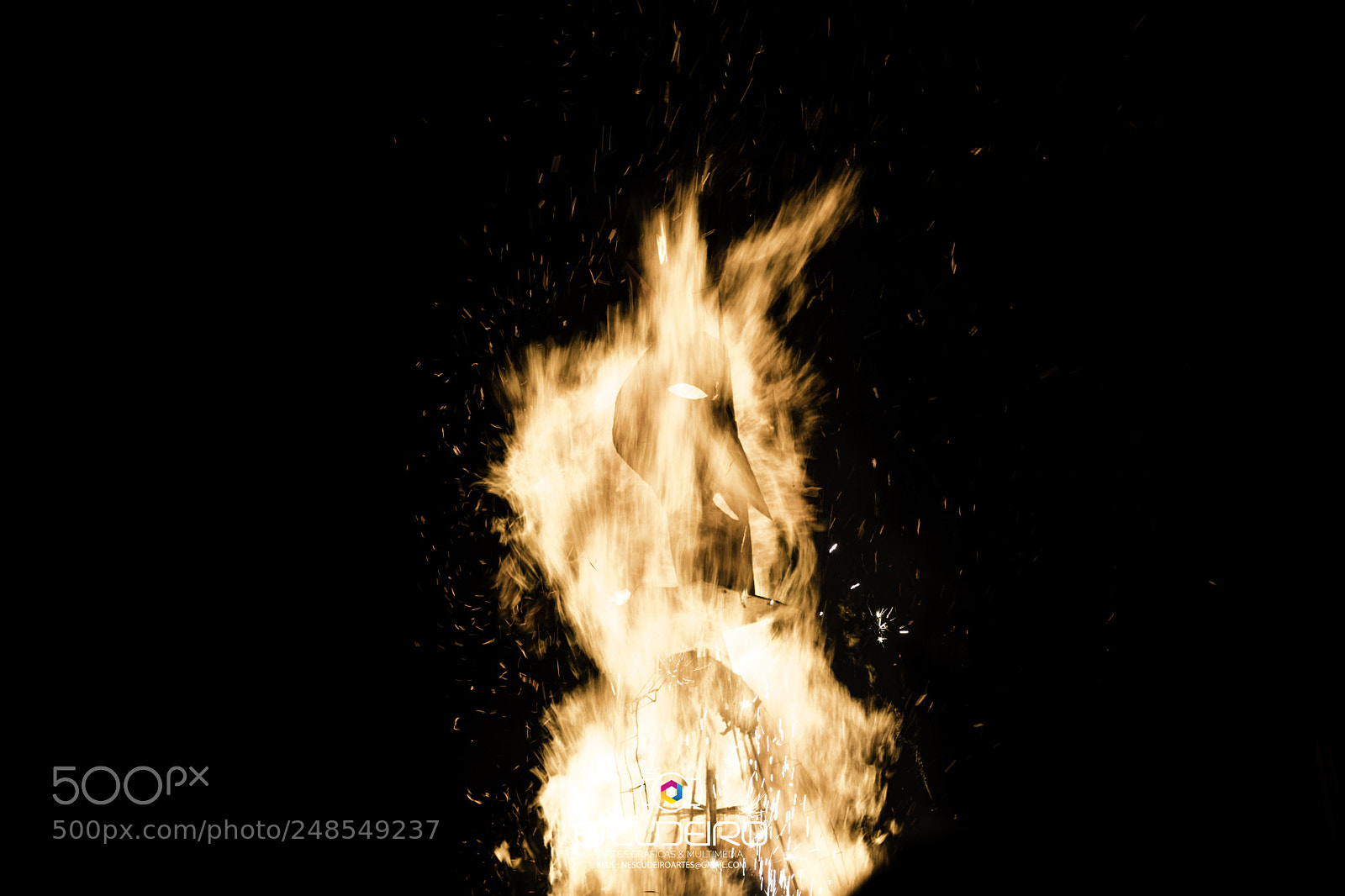 Canon EOS 6D Mark II sample photo. Devil photography