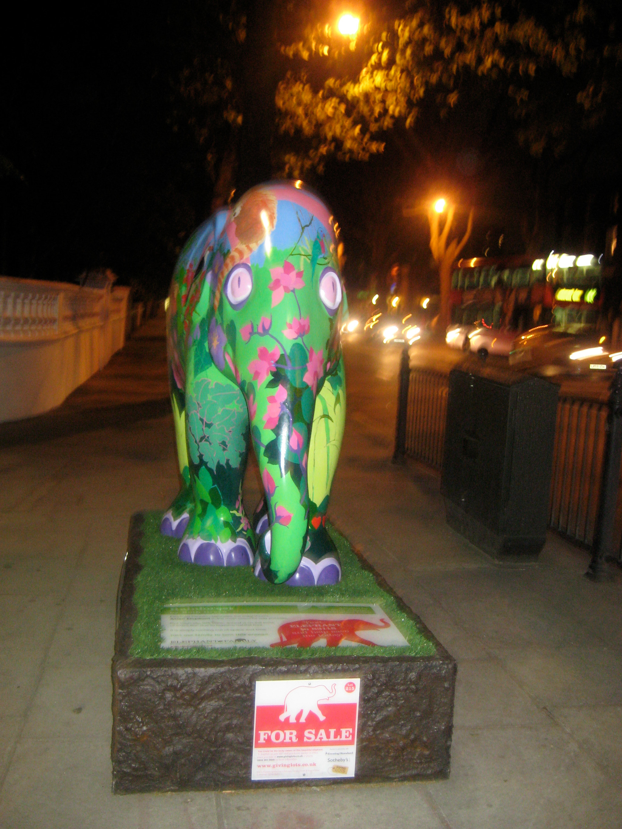Canon DIGITAL IXUS 75 sample photo. Elephant parade photography