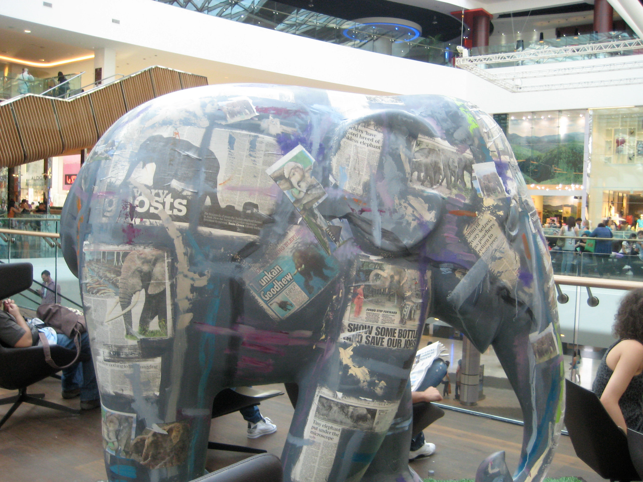 Canon DIGITAL IXUS 75 sample photo. Elephant parade photography