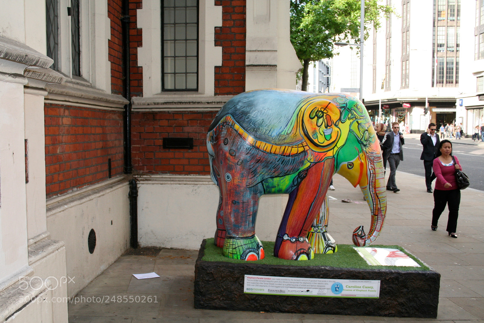 Canon EOS 350D (EOS Digital Rebel XT / EOS Kiss Digital N) sample photo. Elephant parade o photography