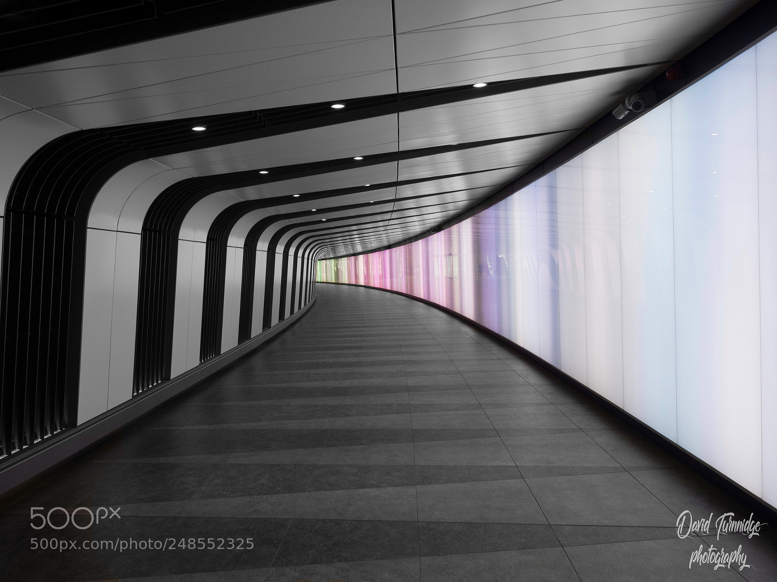 Olympus OM-D E-M1 sample photo. St pancras tunnel photography