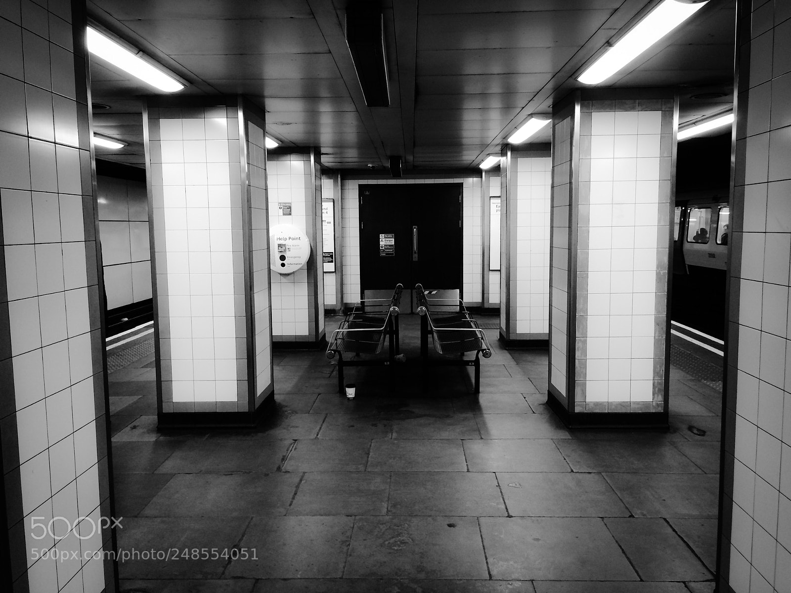 Apple iPhone 5s sample photo. The tube photography