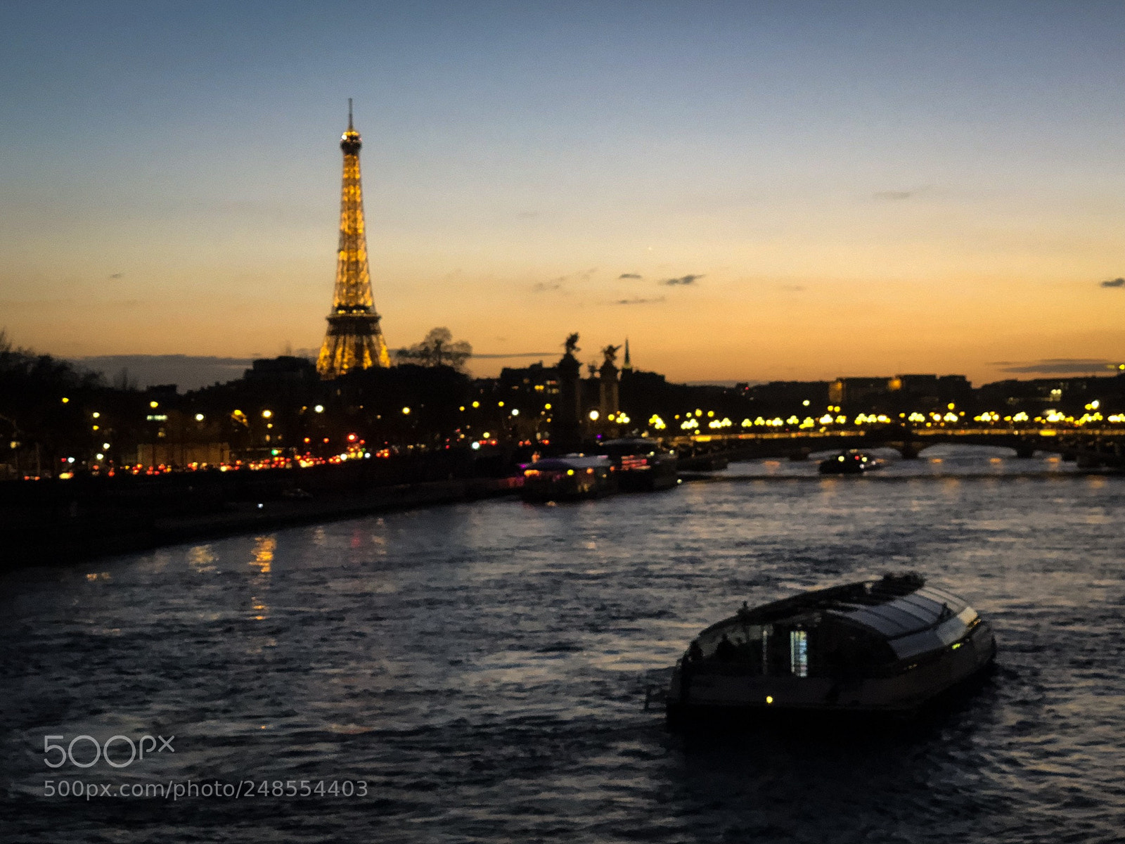 Apple iPhone X sample photo. Paris, france. photography