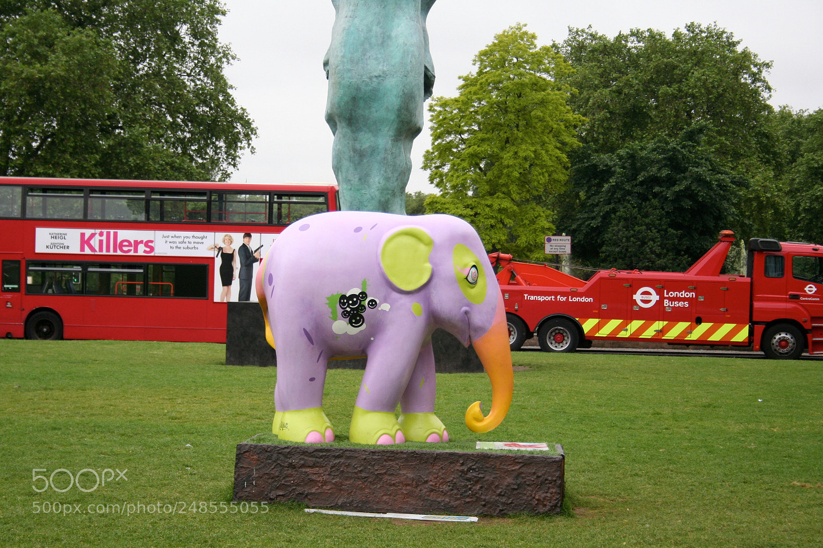 Canon EOS 350D (EOS Digital Rebel XT / EOS Kiss Digital N) sample photo. Elephant parade o photography