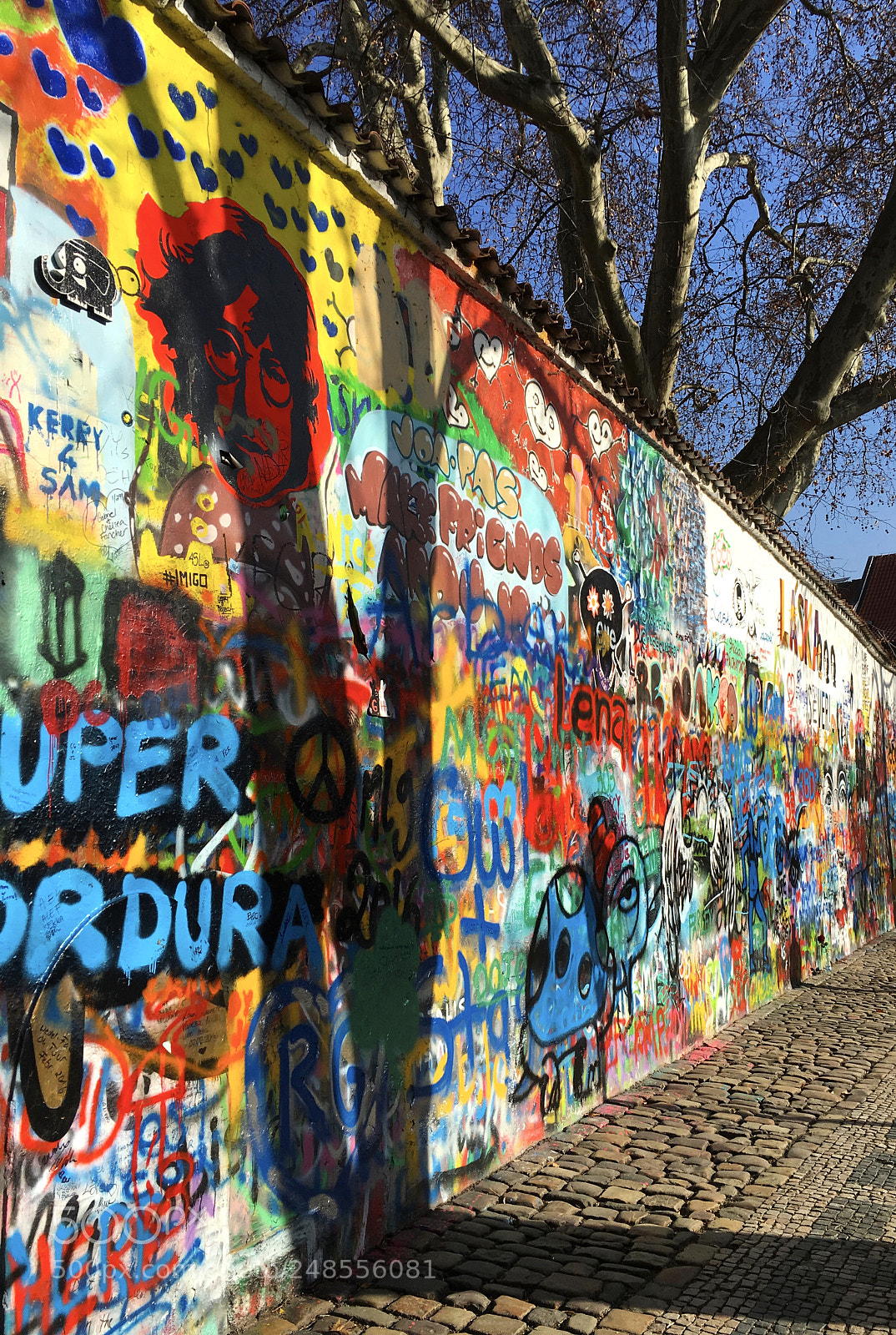 Apple iPhone 6s sample photo. John lennon wall, prague. photography