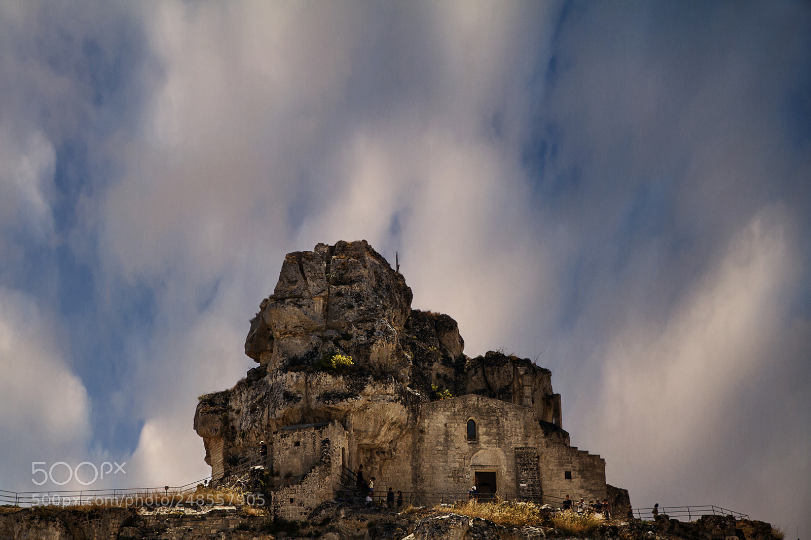 Canon EOS 7D sample photo. Cloudy rock photography