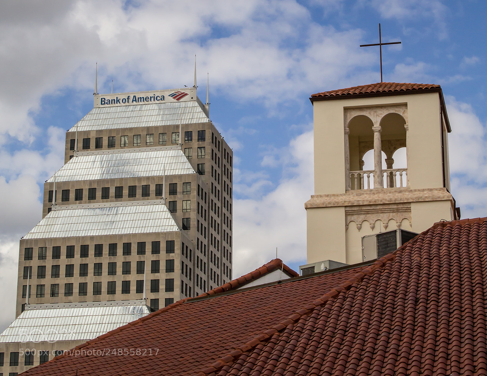 Canon EOS 1200D (EOS Rebel T5 / EOS Kiss X70 / EOS Hi) sample photo. Which one's your church photography