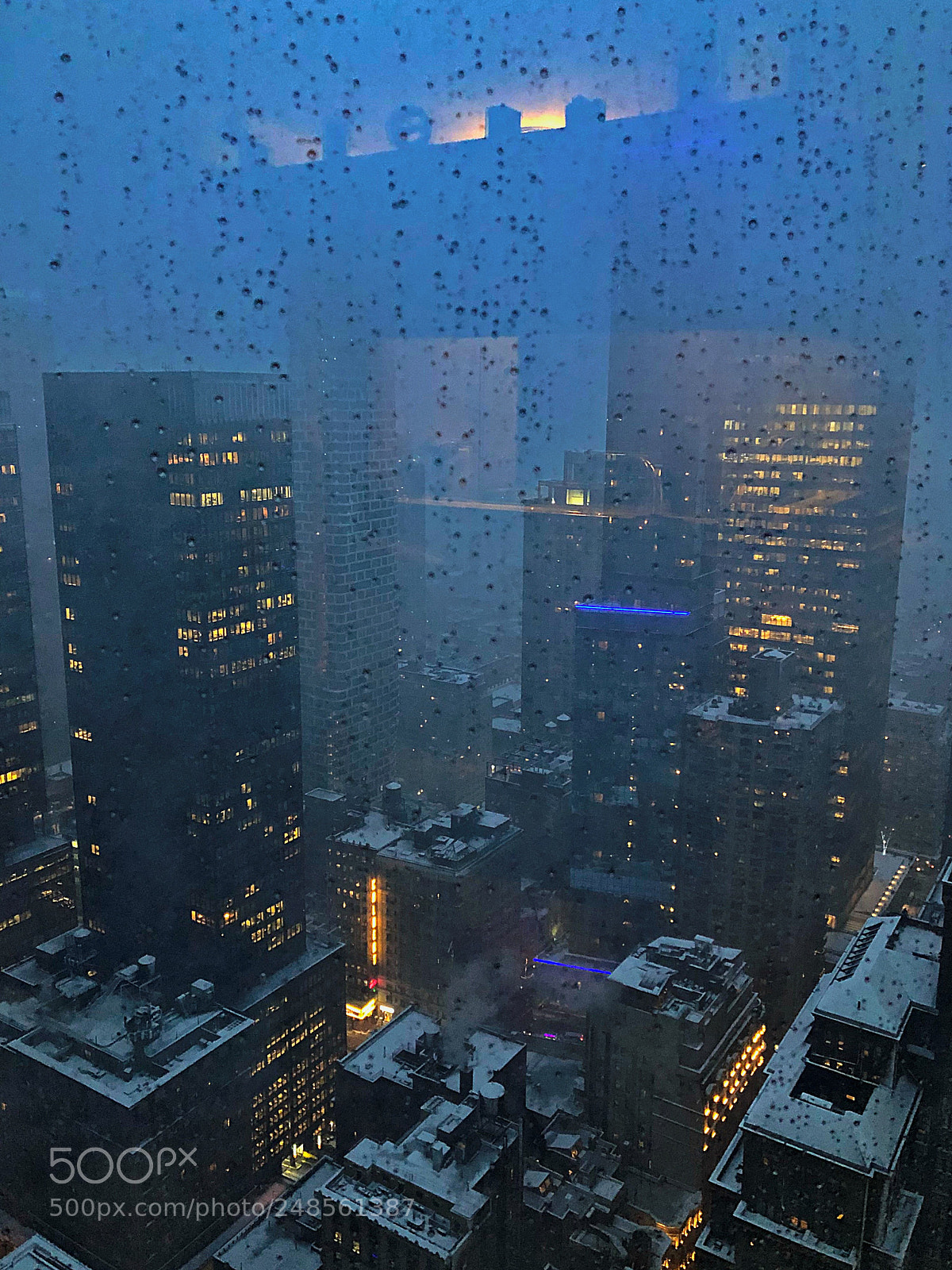 Apple iPhone X sample photo. Reflection on the window photography