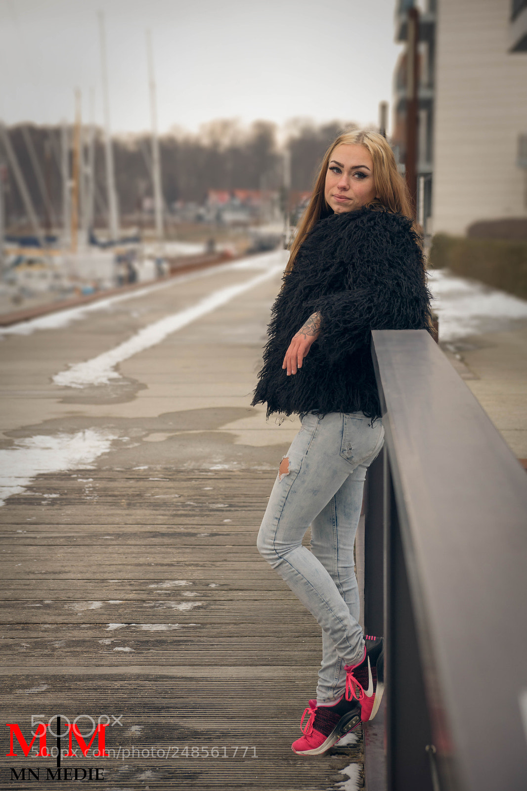Sony ILCA-77M2 sample photo. On the docks photography