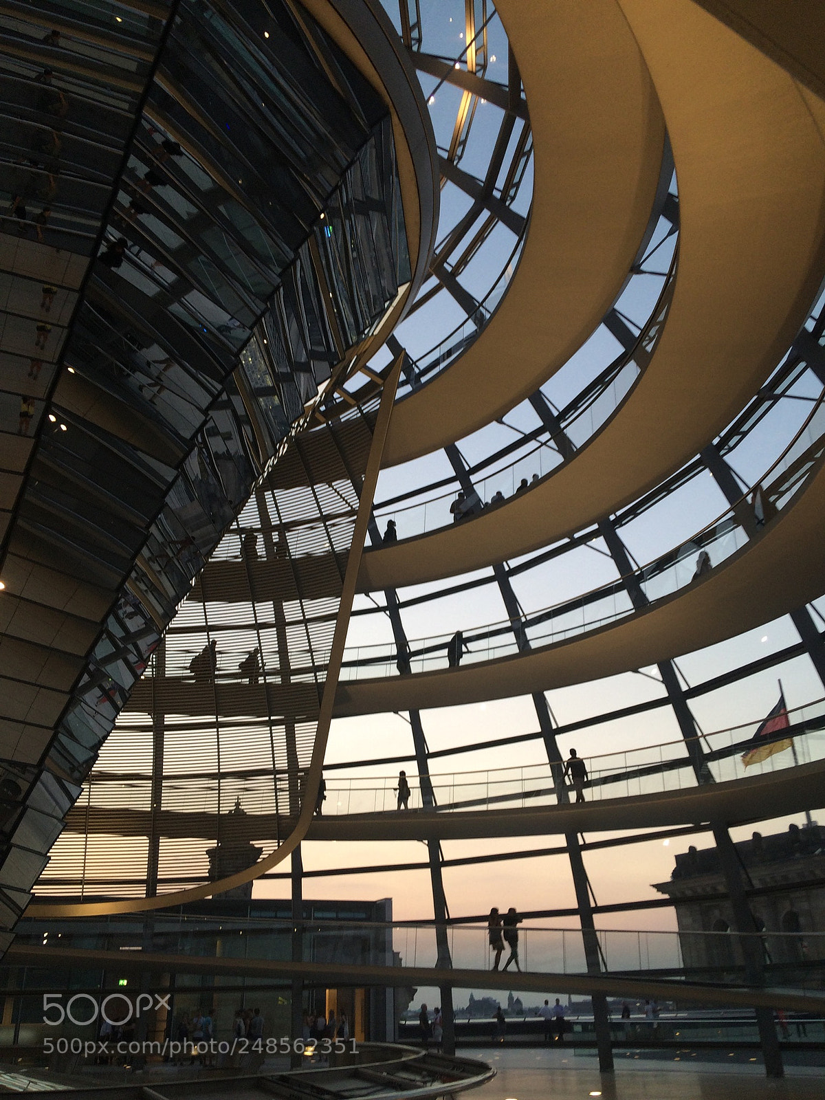 Apple iPhone 5s sample photo. Bundestag photography