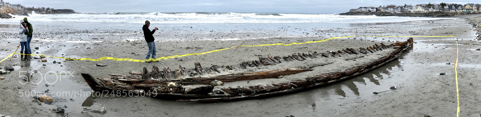 Apple iPhone 8 Plus sample photo. Aged shipwreck, uncovered by photography