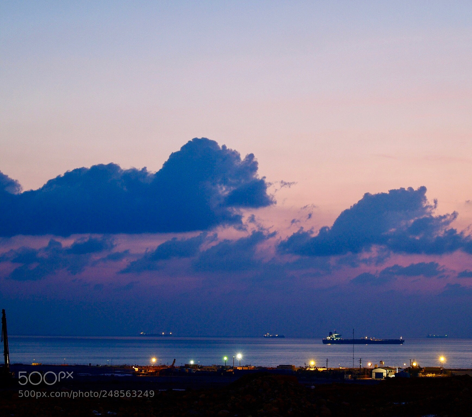 Olympus E-300 (EVOLT E-300) sample photo. Persian gulf photography