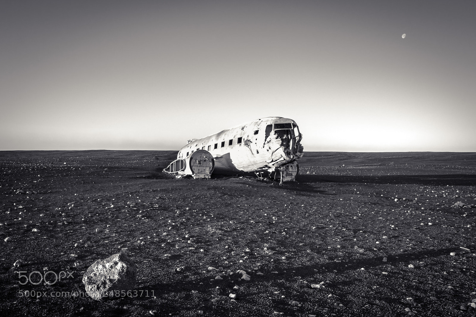 Canon EOS 80D sample photo. Crashed plane photography