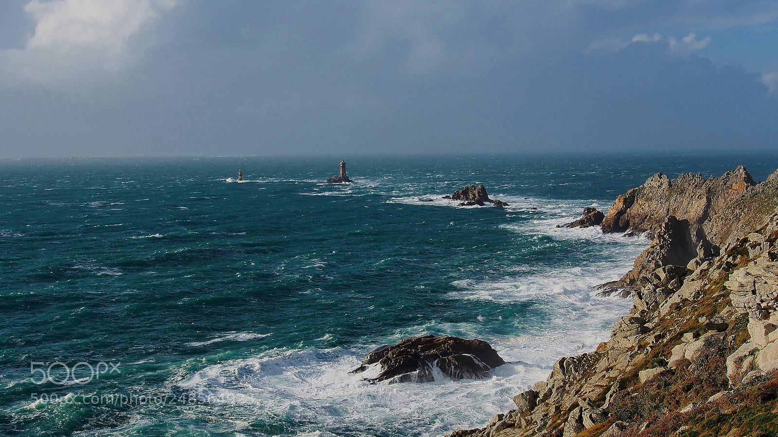 Olympus OM-D E-M5 sample photo. Carnac, bretagna - rough photography