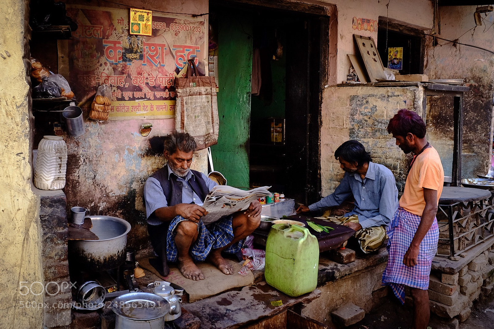Fujifilm X100T sample photo. Chai wala tea vendor photography