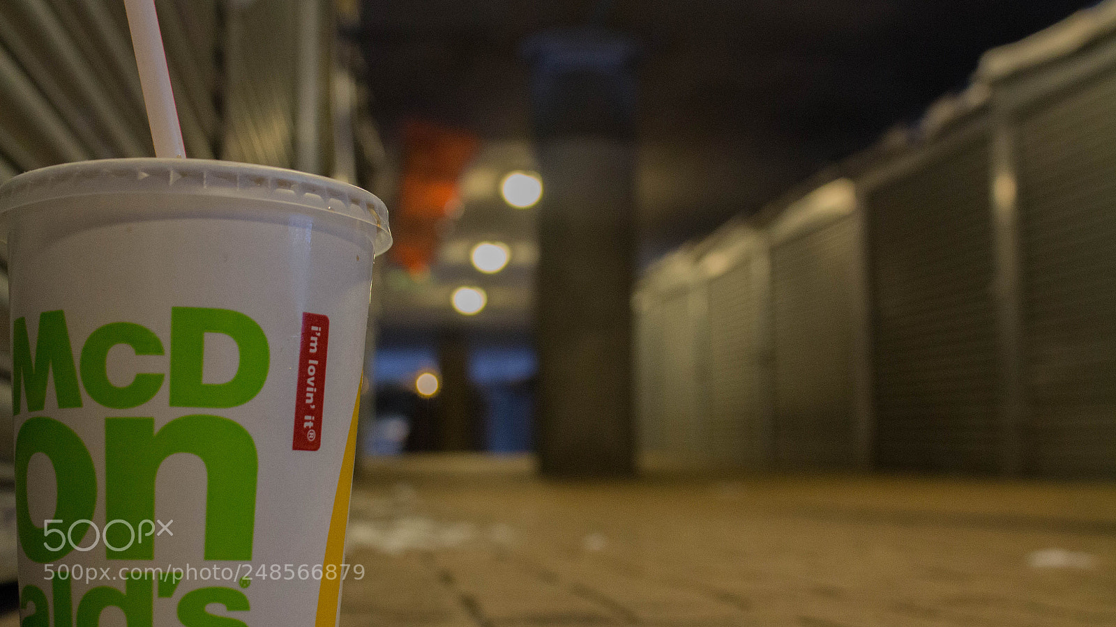 Canon EOS 700D (EOS Rebel T5i / EOS Kiss X7i) sample photo. Mcdonald's marketplace photography