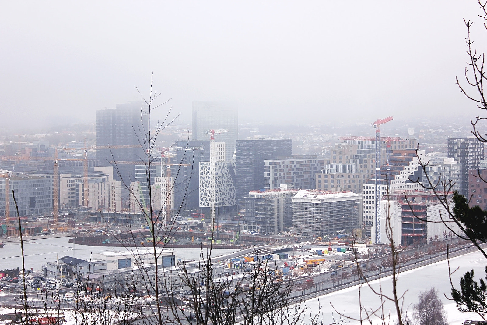 Canon EOS 550D (EOS Rebel T2i / EOS Kiss X4) sample photo. Oslo photography