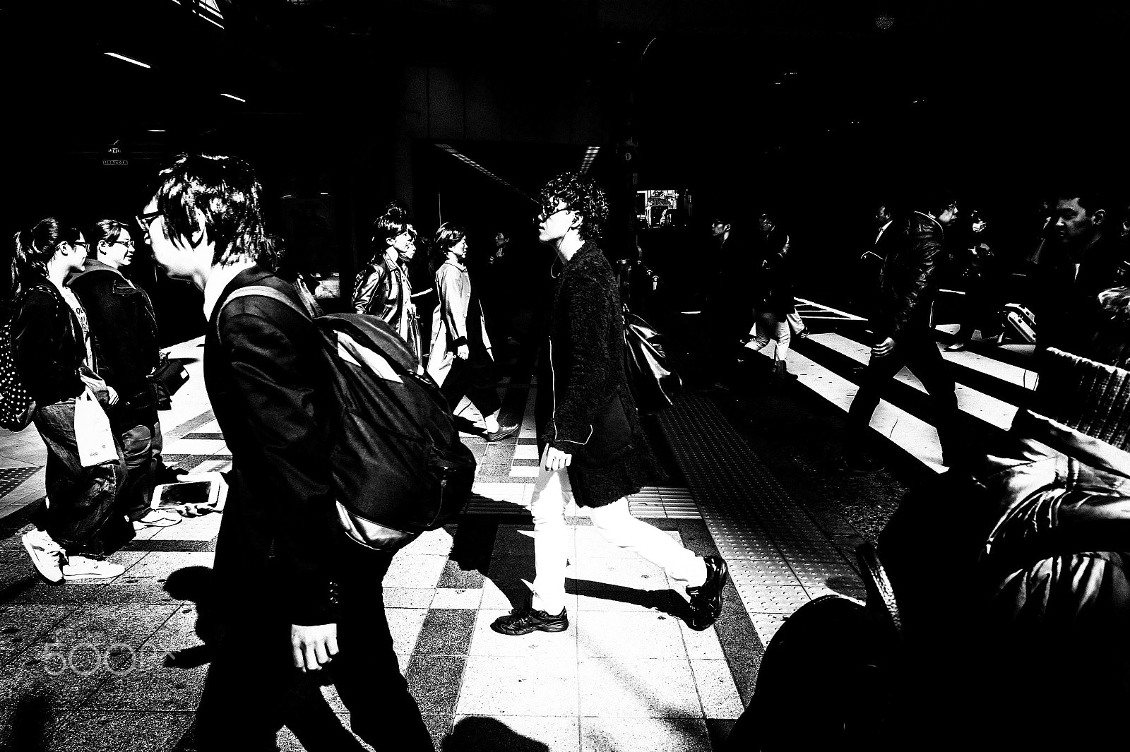 Leica M-Monochrom sample photo. Urban street snap photography