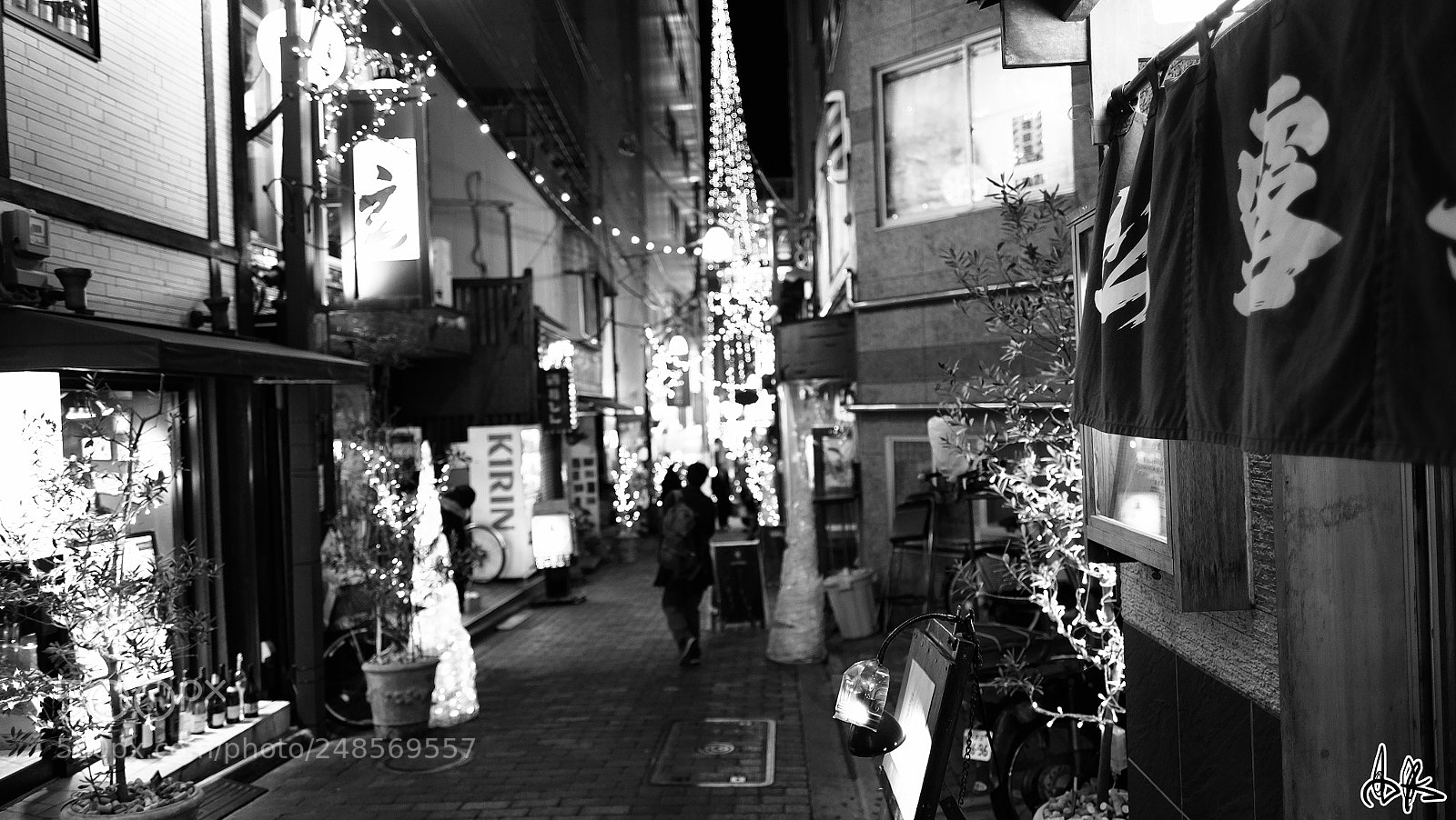 Fujifilm X-T1 sample photo. Street with lights. photography