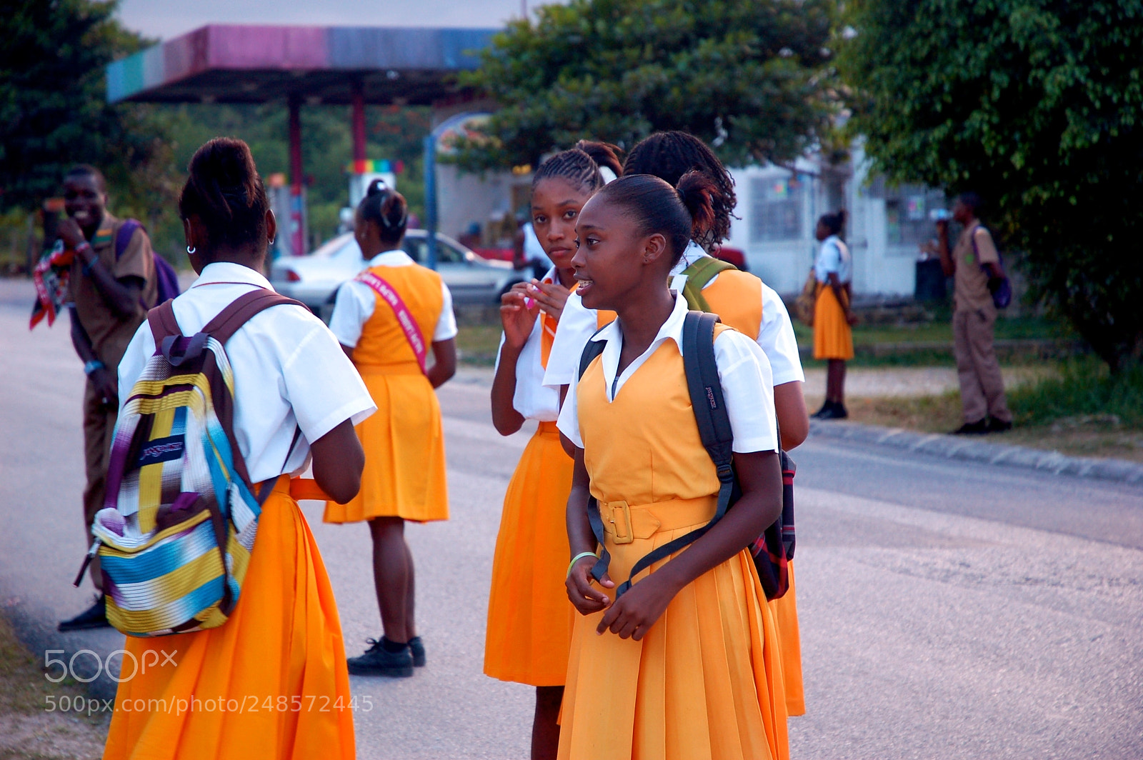 Nikon D50 sample photo. School’s out photography